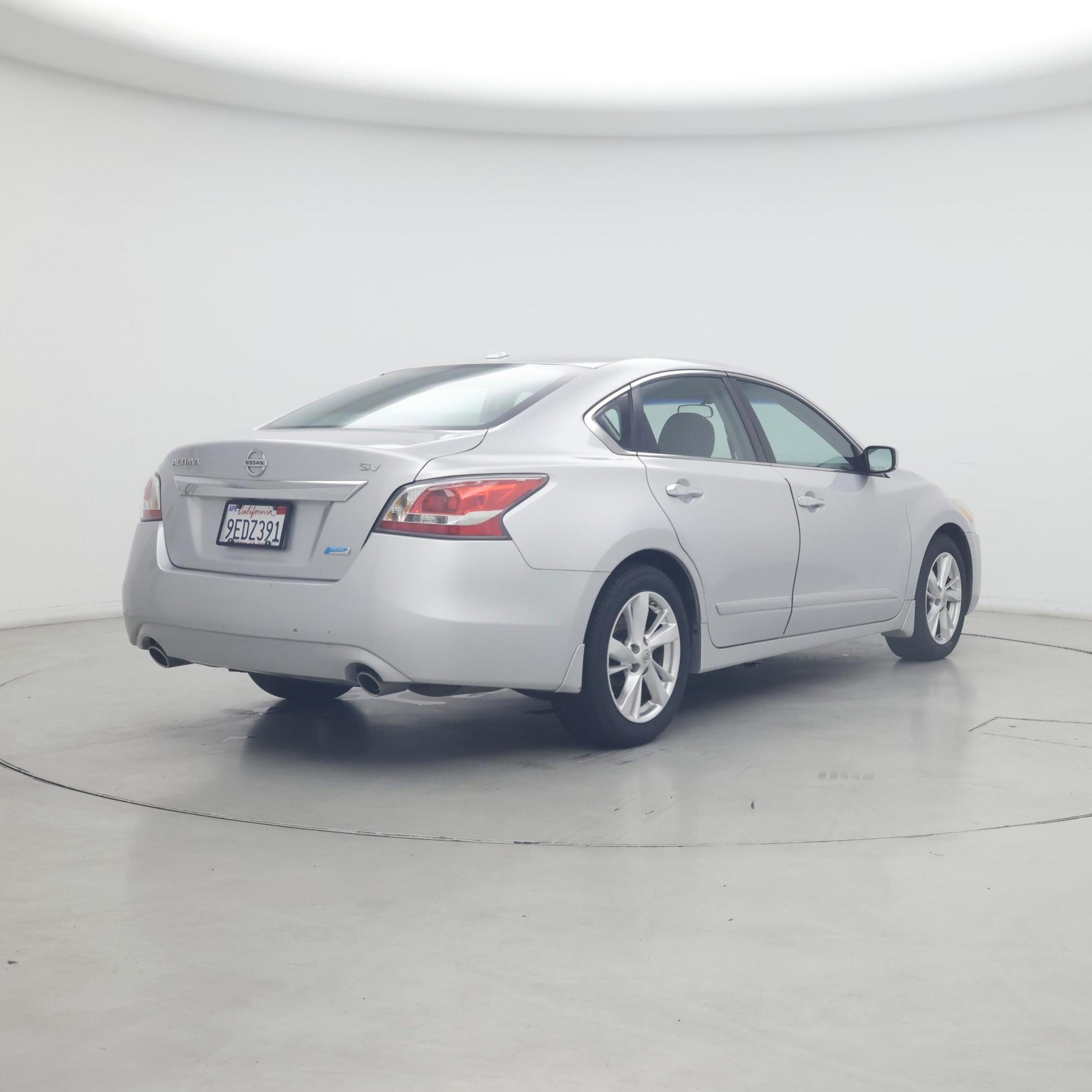 Thumbnail: 2014 Nissan Altima - 8
