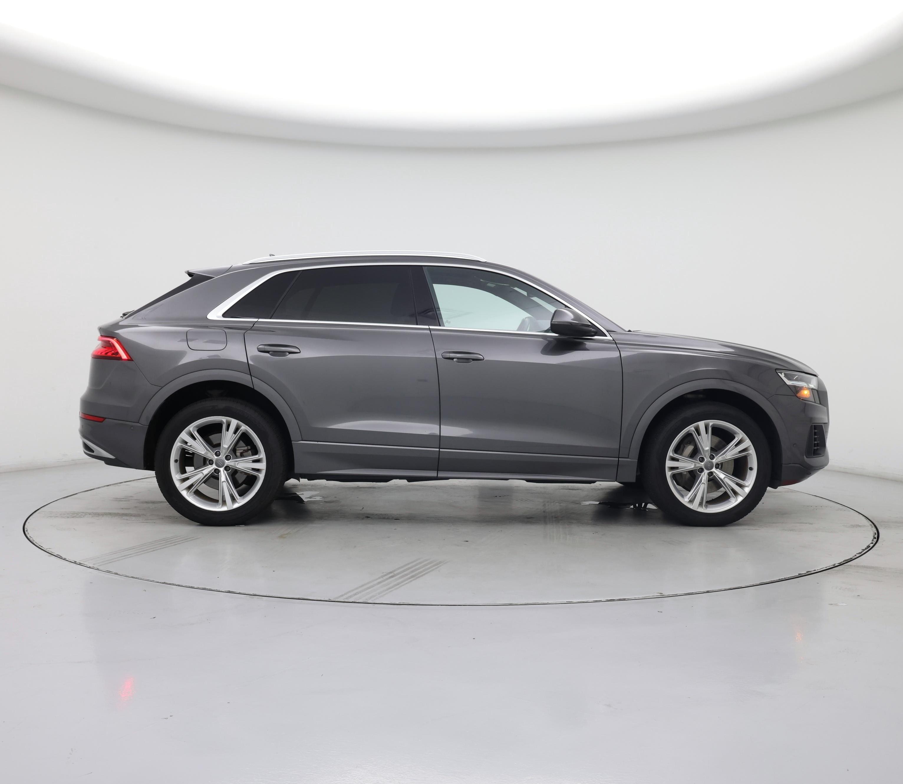 Thumbnail: 2019 Audi Q8 - 7