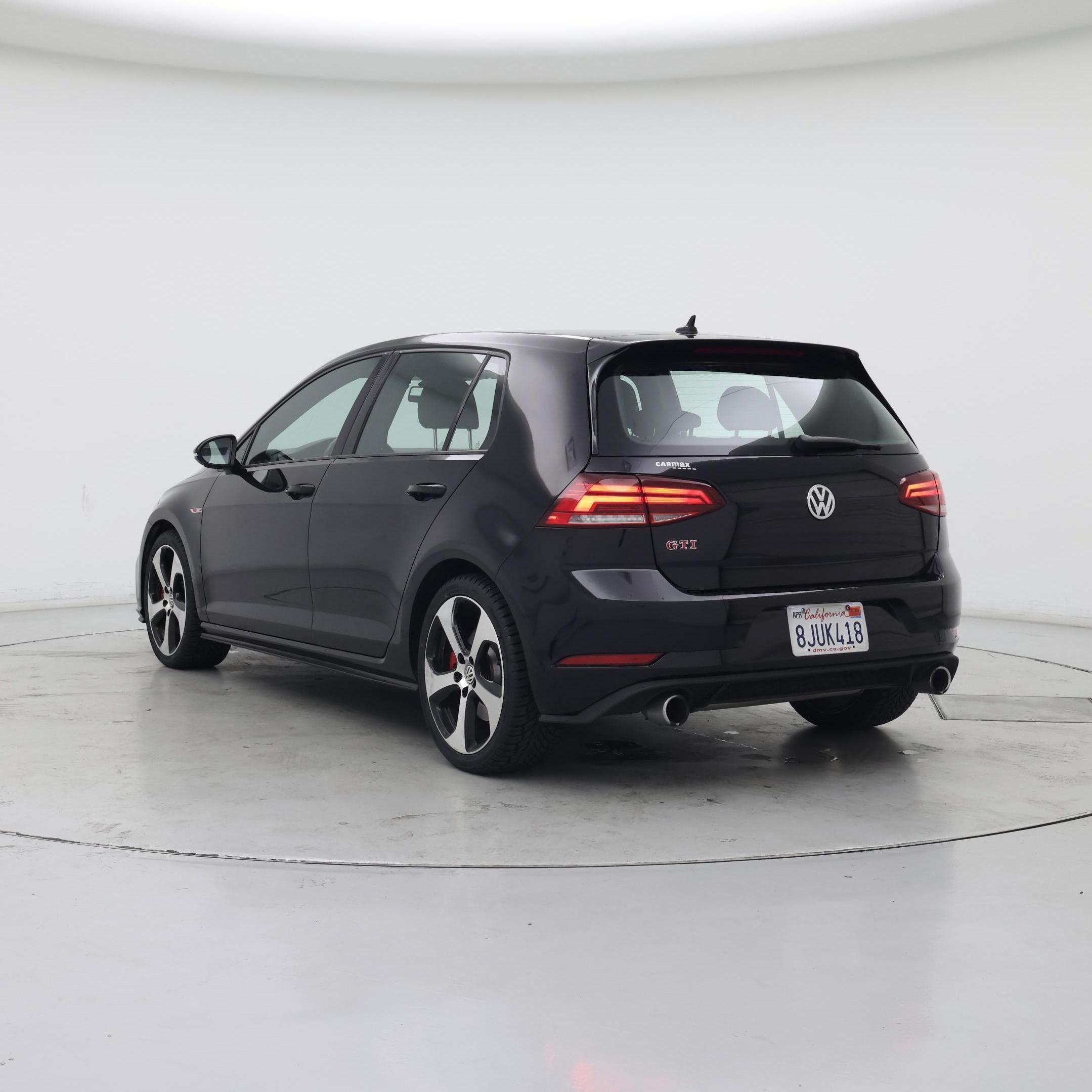 Thumbnail: 2019 Volkswagen Golf - 2