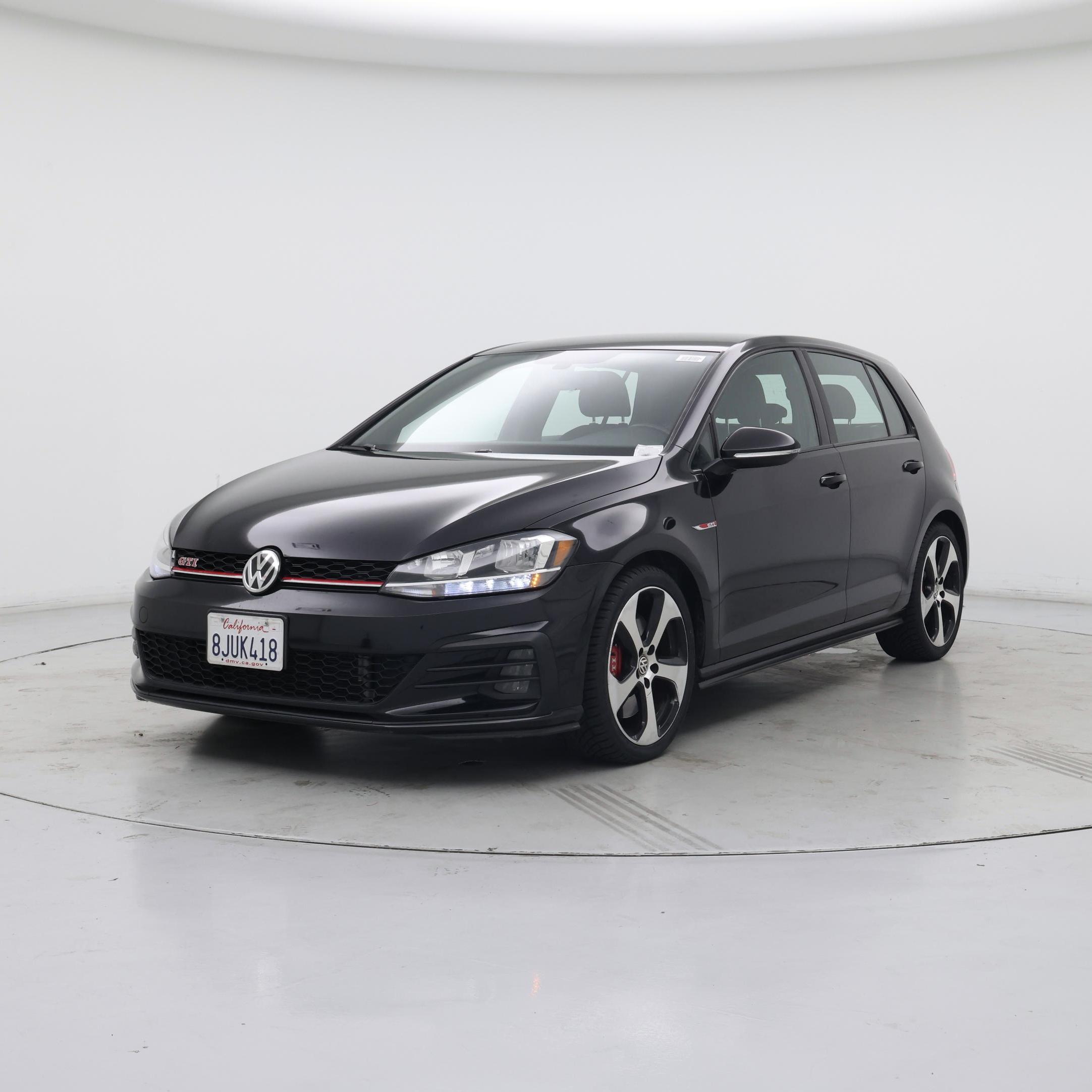 Thumbnail: 2019 Volkswagen Golf - 4