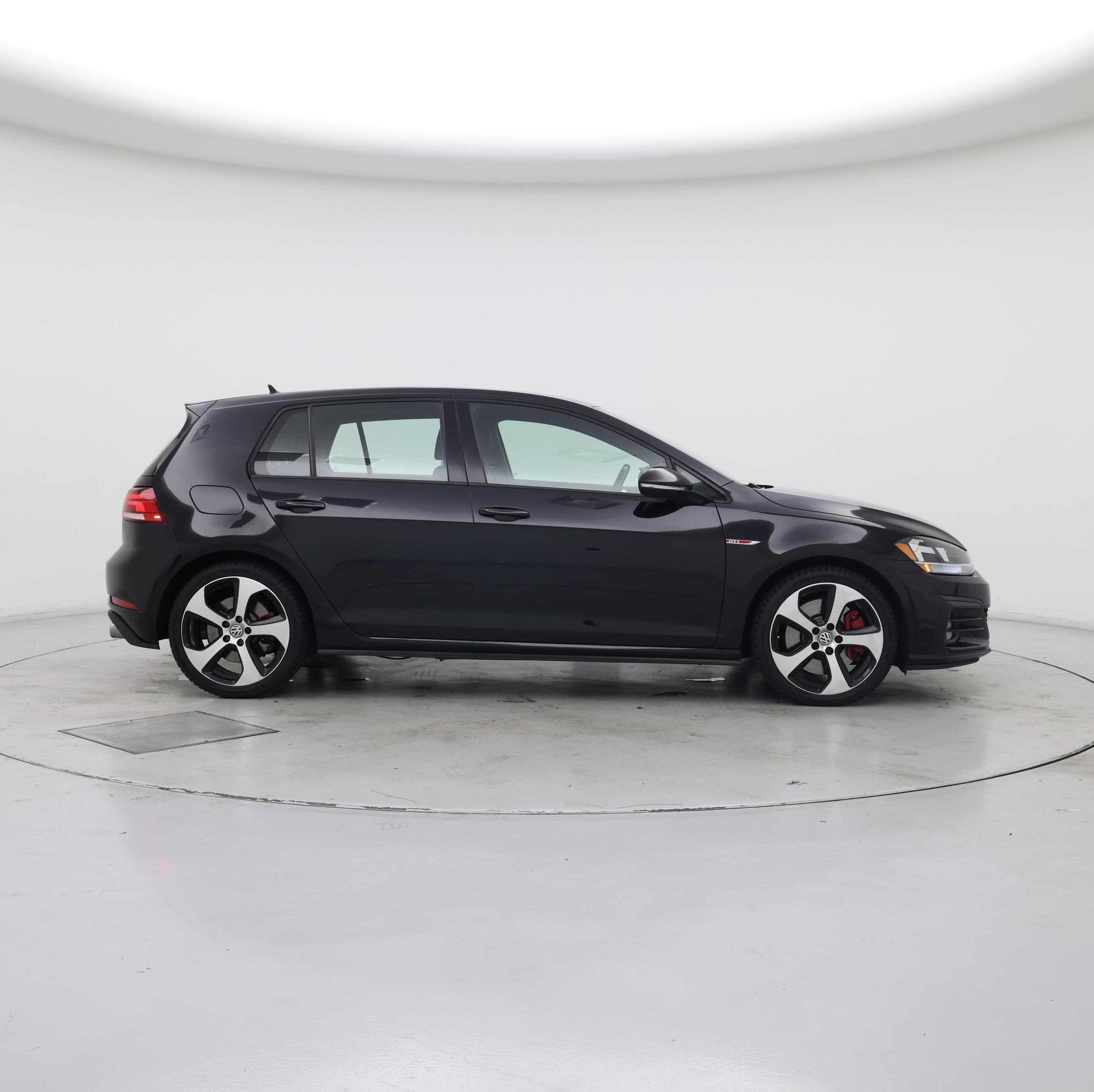 Thumbnail: 2019 Volkswagen Golf - 7