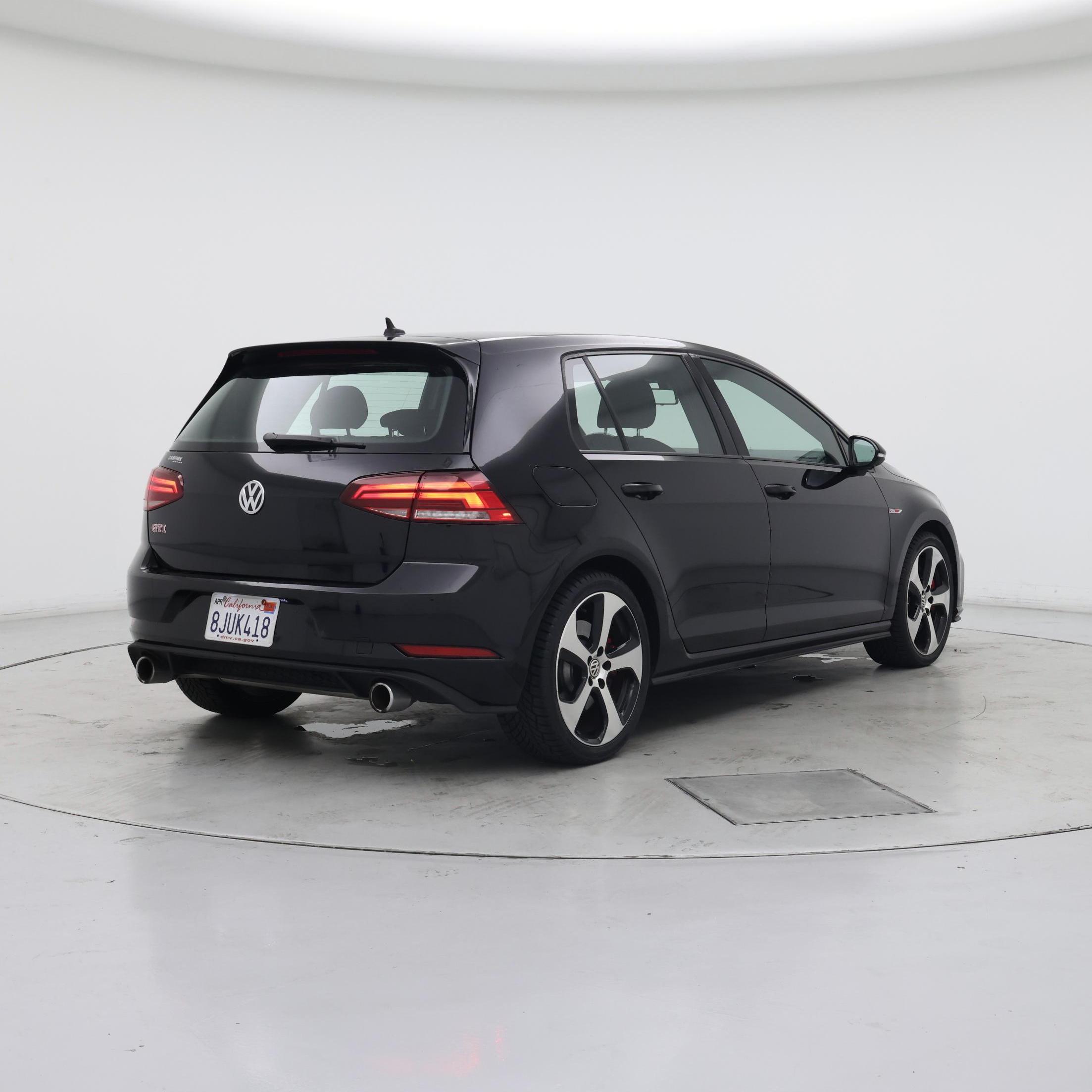 Thumbnail: 2019 Volkswagen Golf - 8