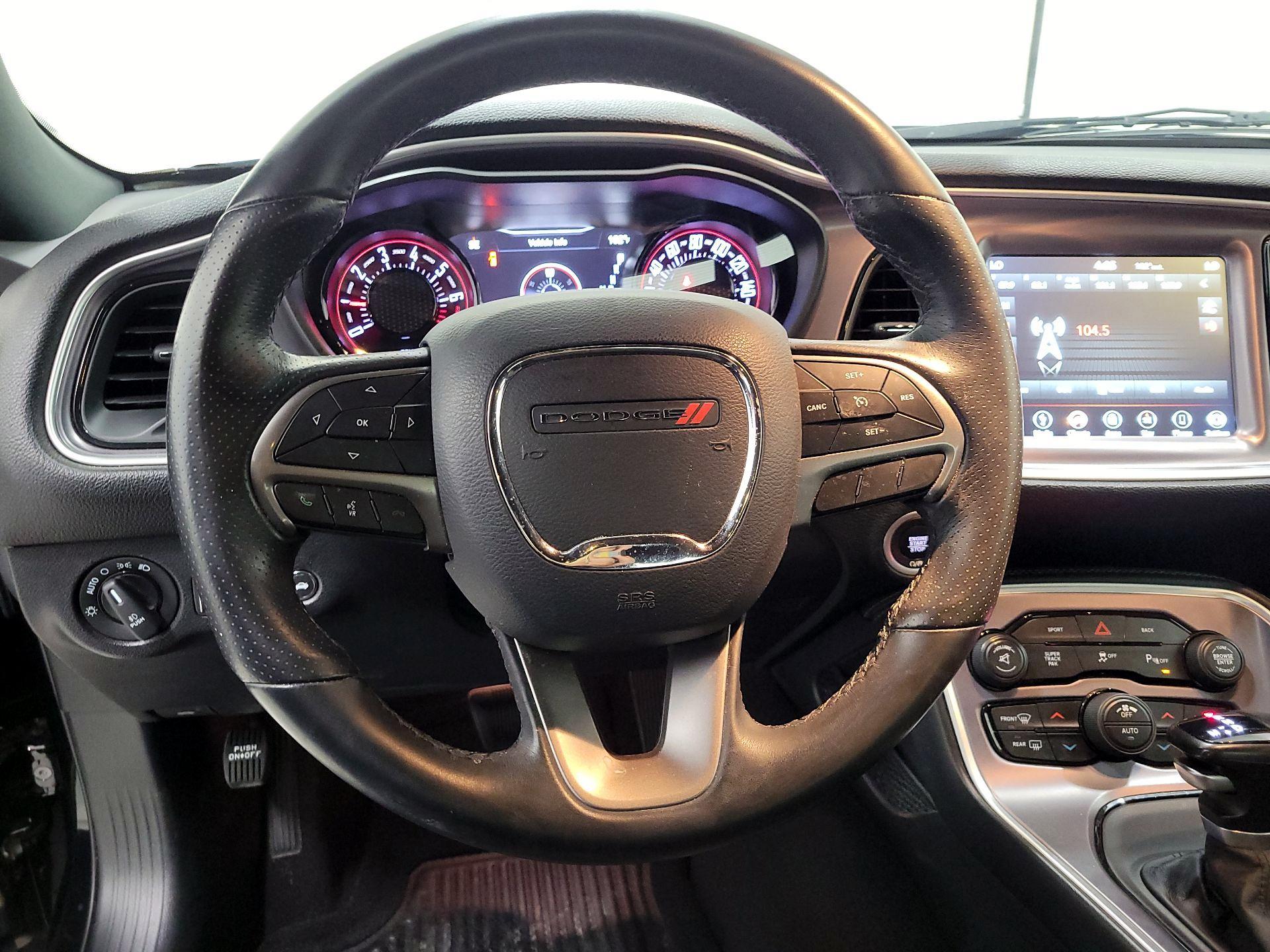 Thumbnail: 2019 Dodge Challenger - 10