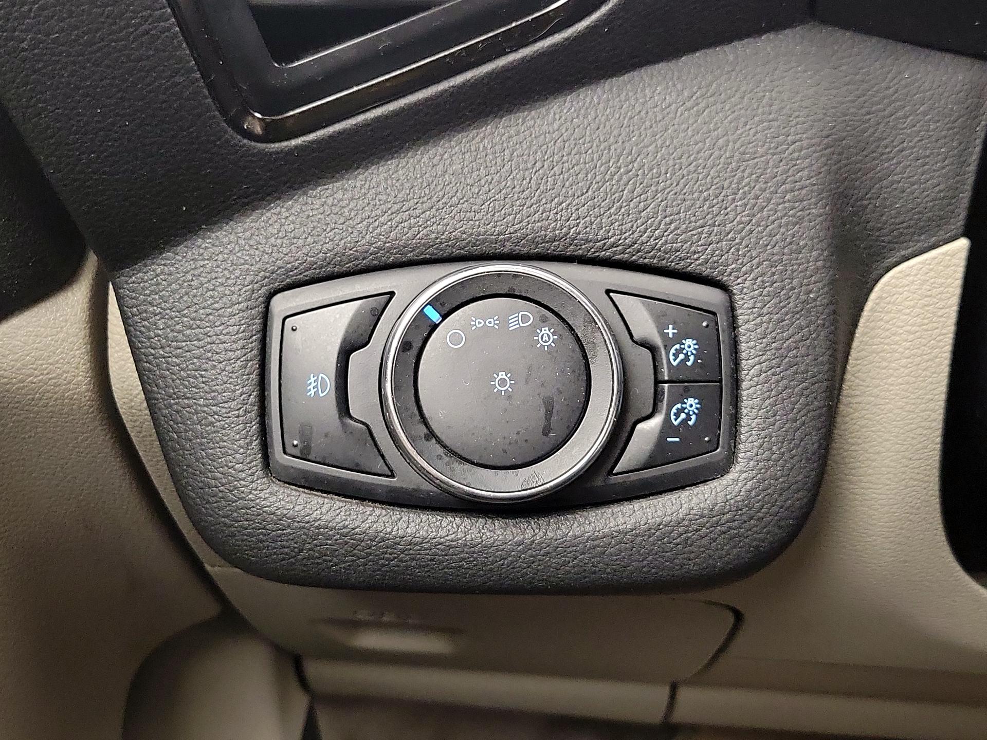 Thumbnail: 2014 Ford Escape - 13