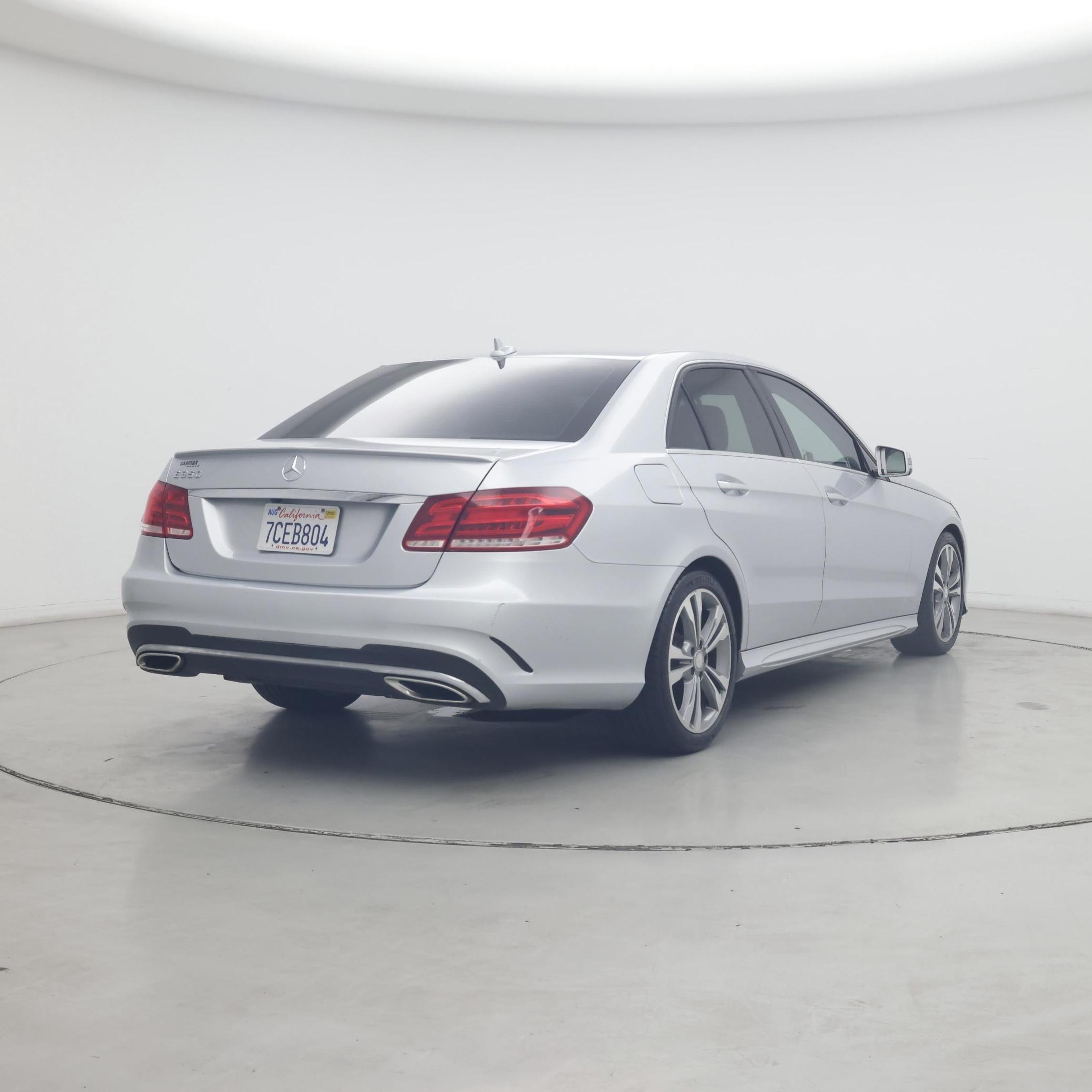 Thumbnail: 2014 Mercedes-Benz E-Class - 8
