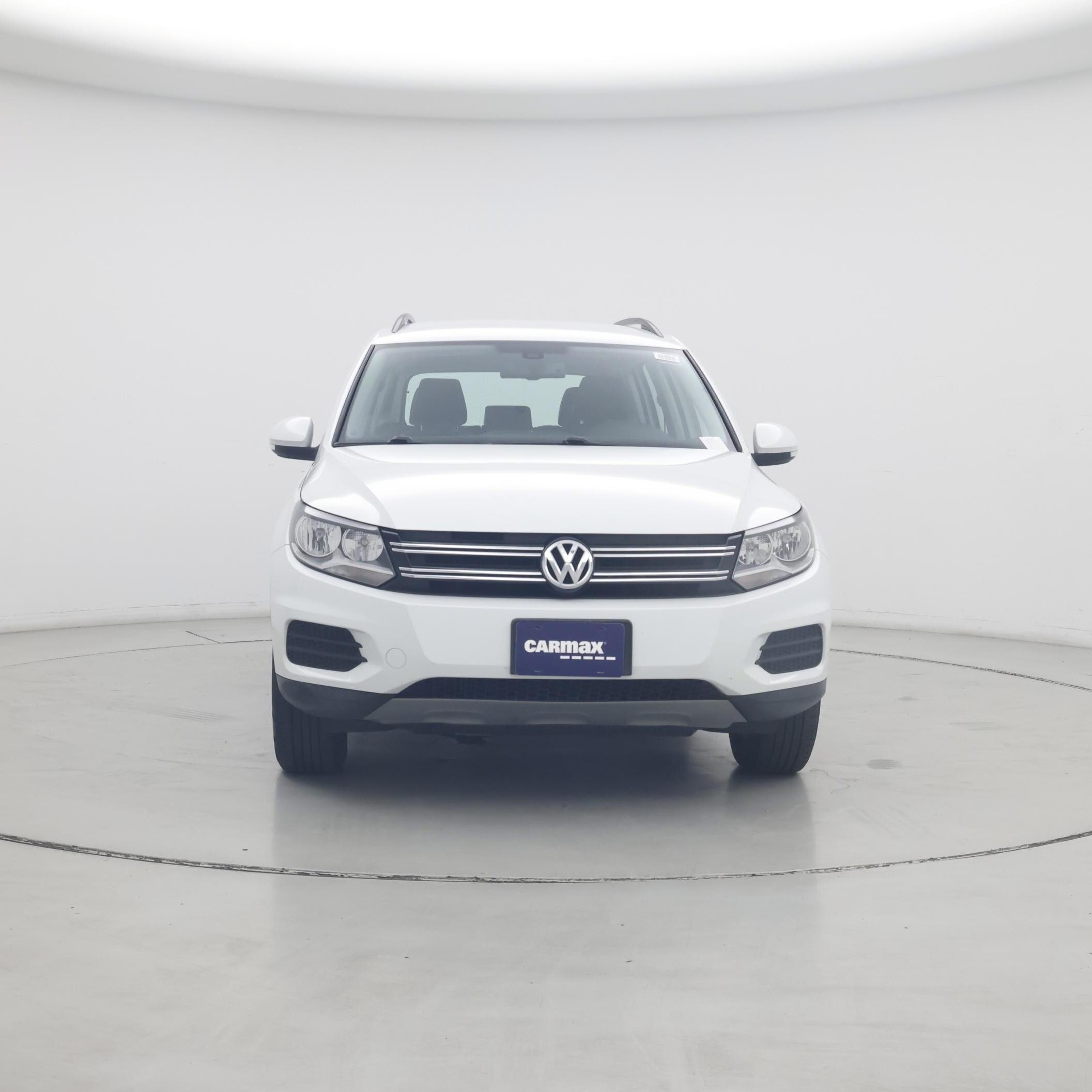 Thumbnail: 2016 Volkswagen Tiguan - 5