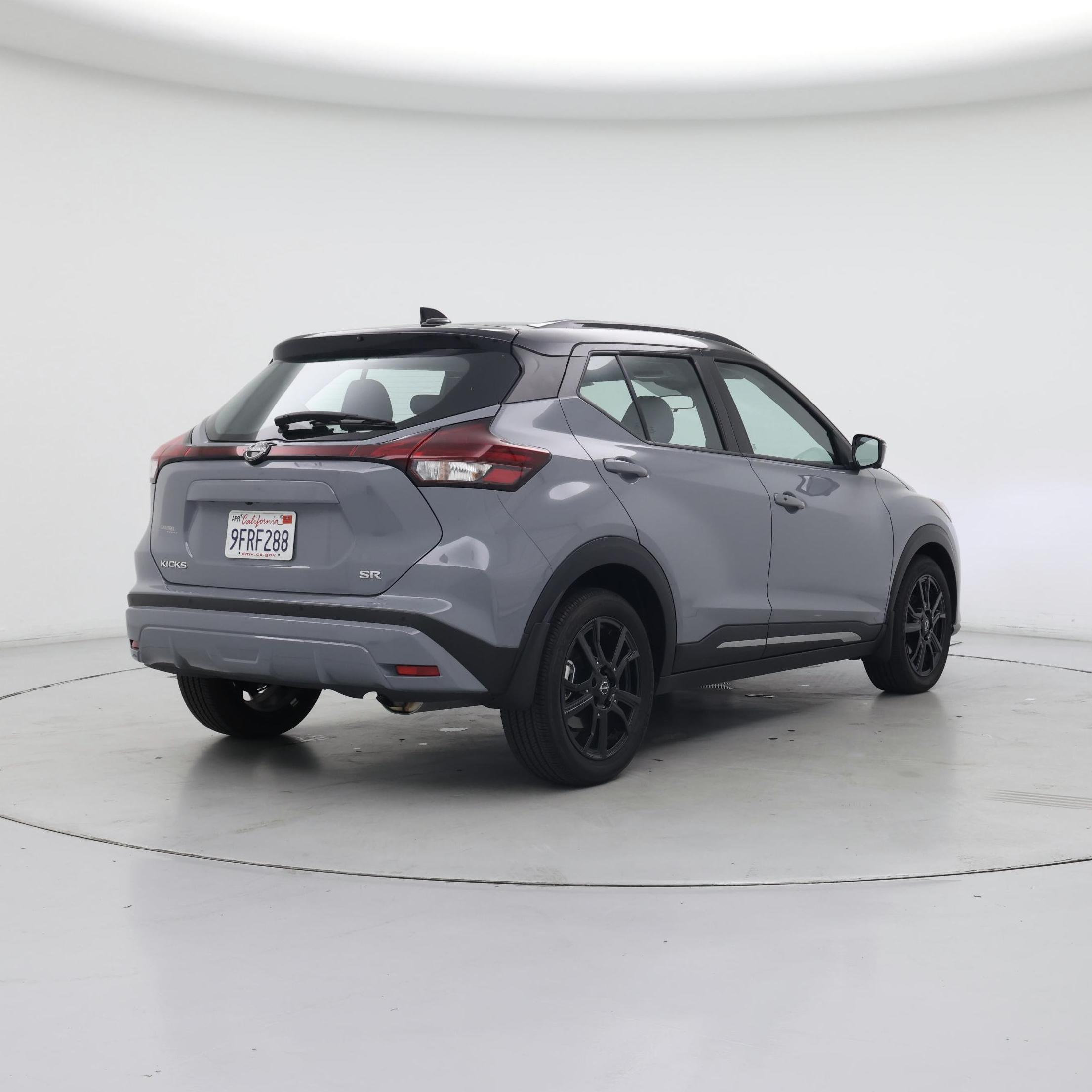 Thumbnail: 2023 Nissan Kicks - 8