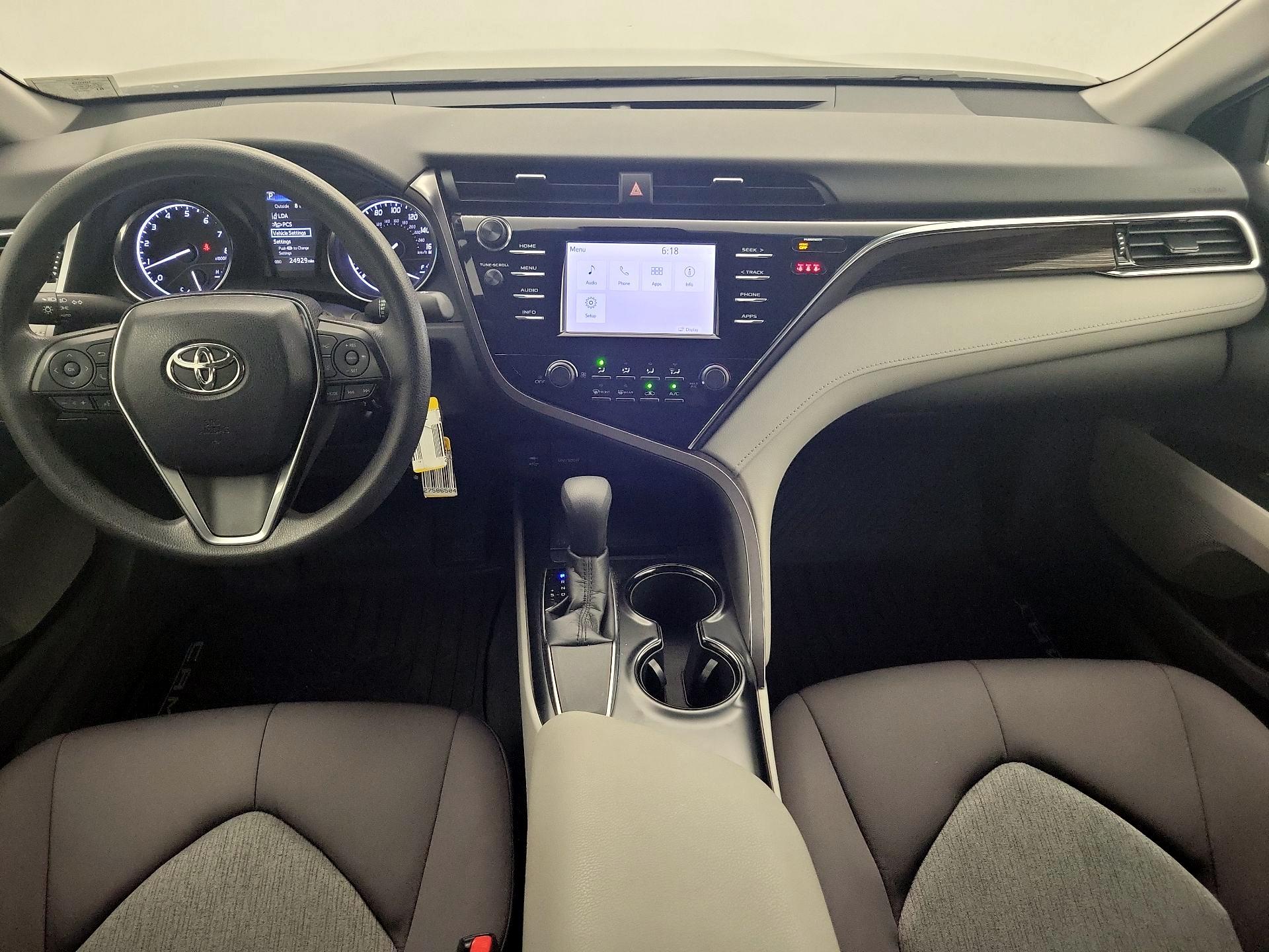 Thumbnail: 2018 Toyota Camry - 9