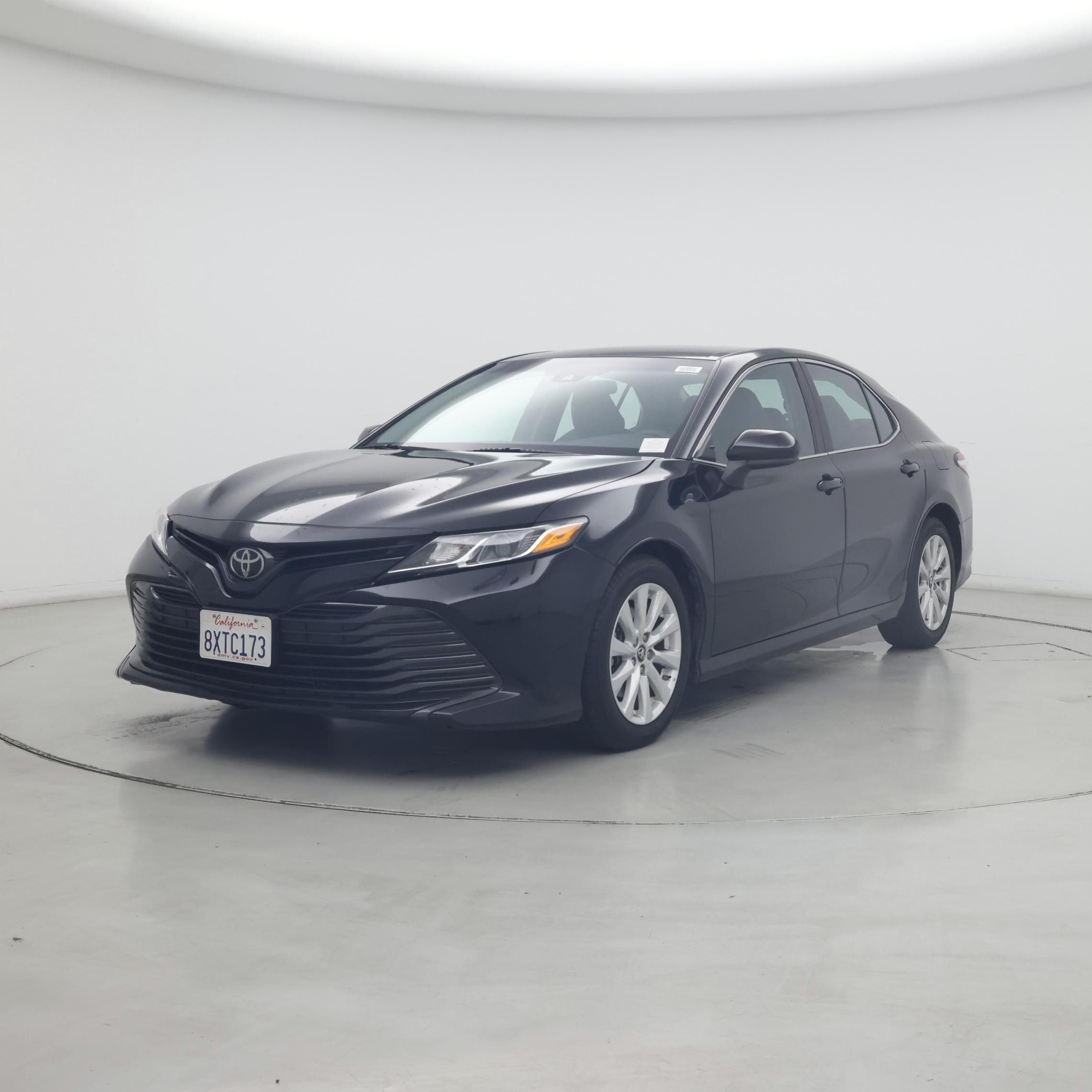 Thumbnail: 2018 Toyota Camry - 4