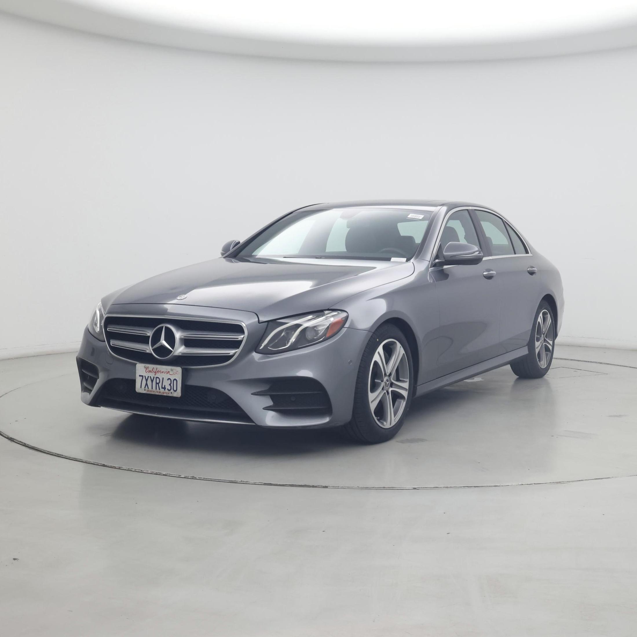 Thumbnail: 2017 Mercedes-Benz E-Class - 4