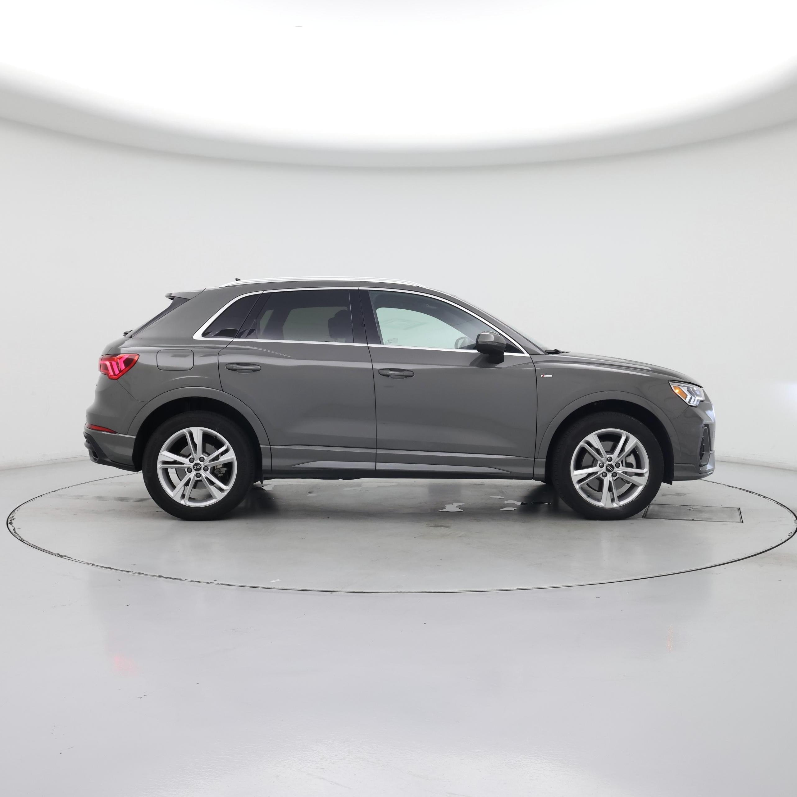 Thumbnail: 2022 Audi Q3 - 7