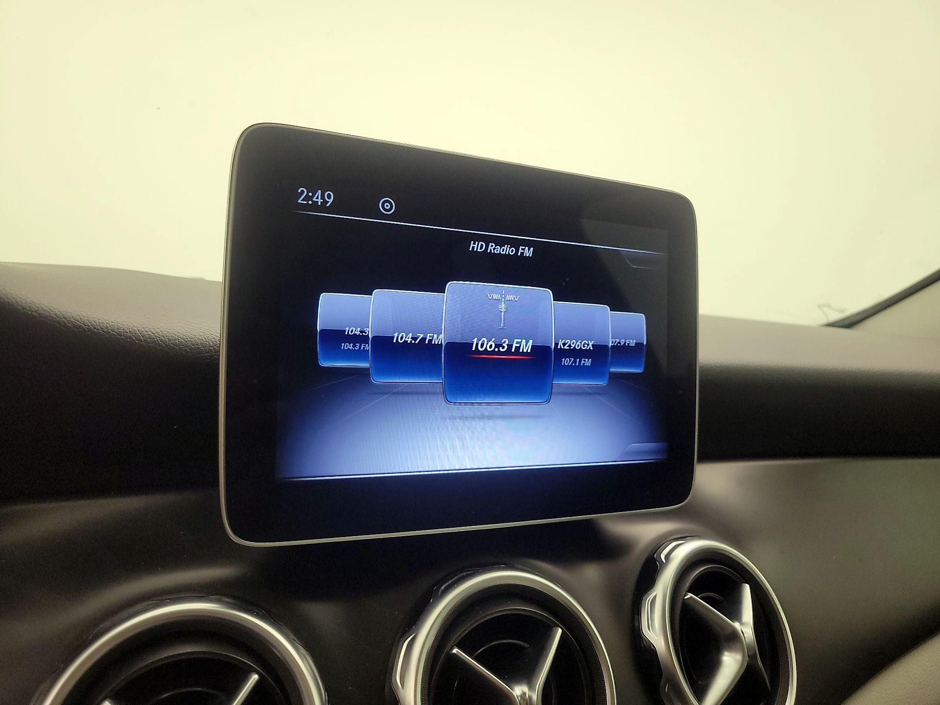 Thumbnail: 2020 Mercedes-Benz GLA - 15