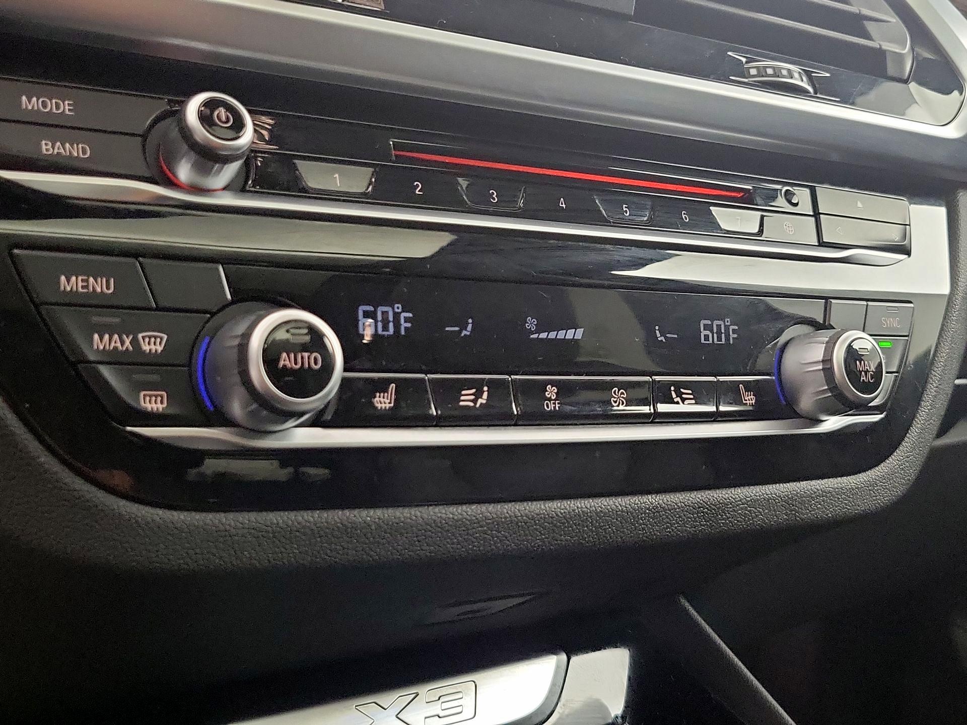 Thumbnail: 2019 BMW X3 - 17