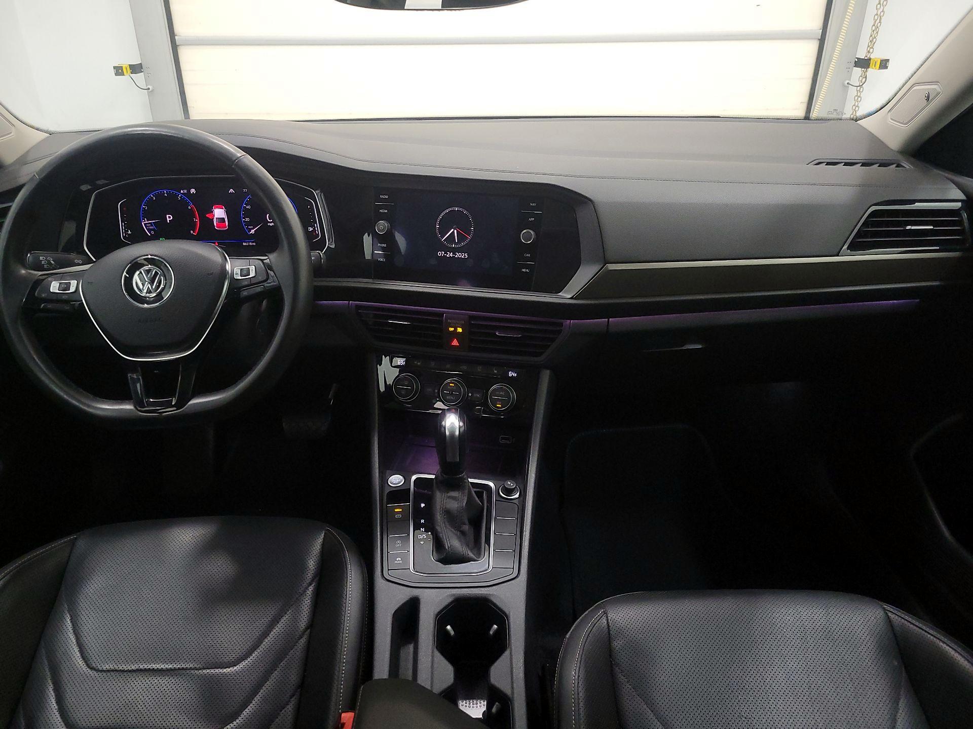 Thumbnail: 2020 Volkswagen Jetta - 9