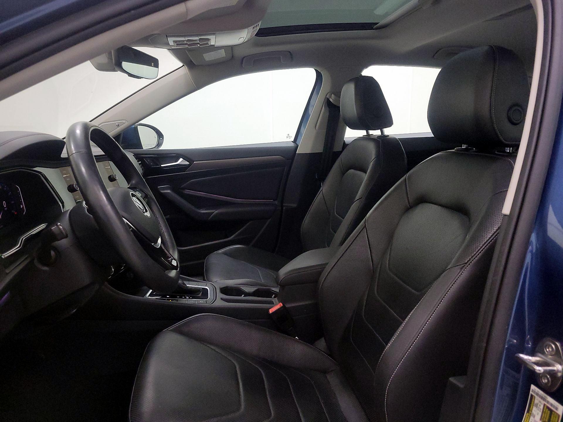 Thumbnail: 2020 Volkswagen Jetta - 11
