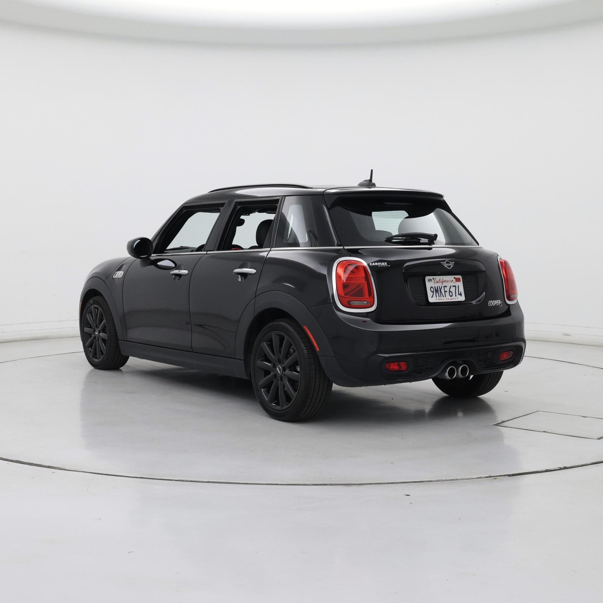 Thumbnail: 2021 MINI Cooper Hardtop - 2