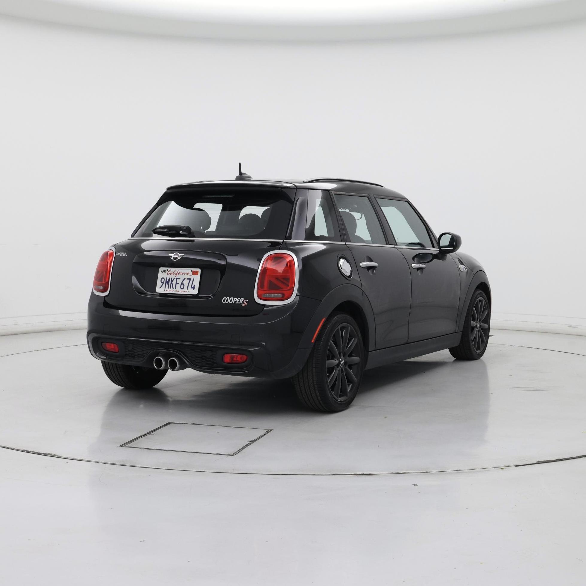 Thumbnail: 2021 MINI Cooper Hardtop - 8