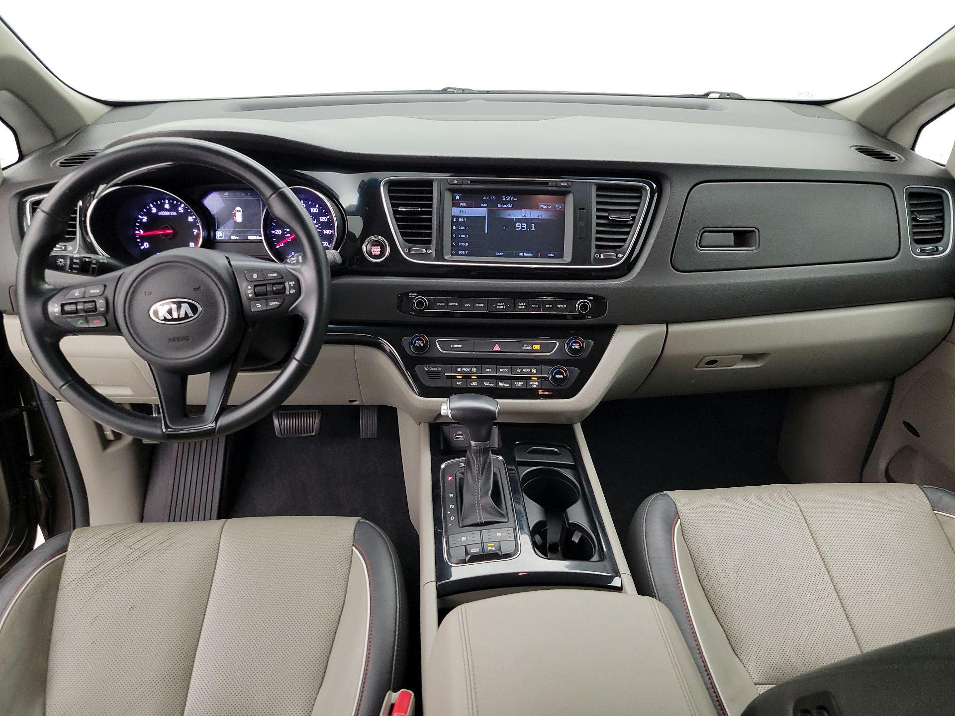 Thumbnail: 2017 Kia Sedona - 9