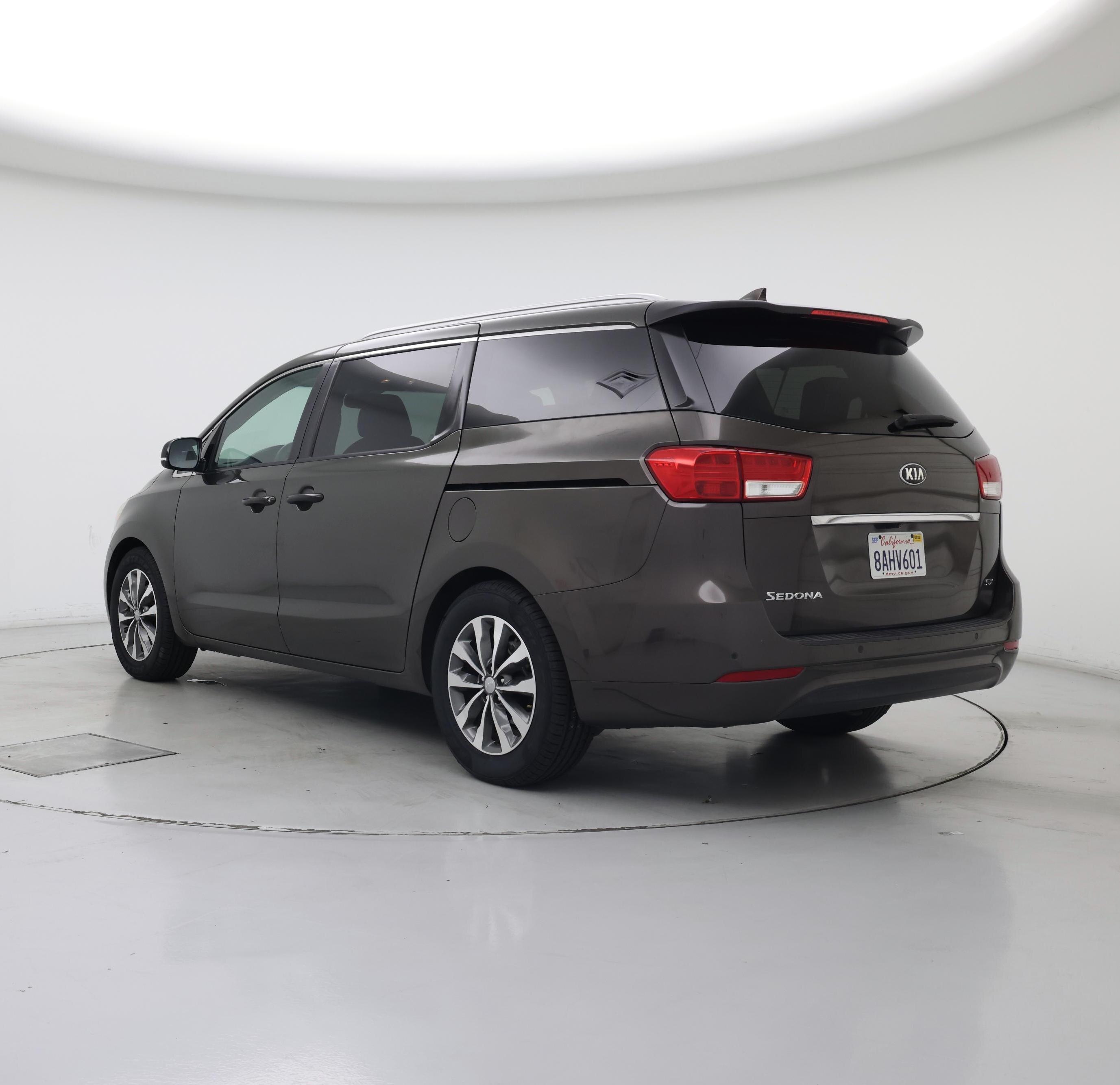 Thumbnail: 2017 Kia Sedona - 2