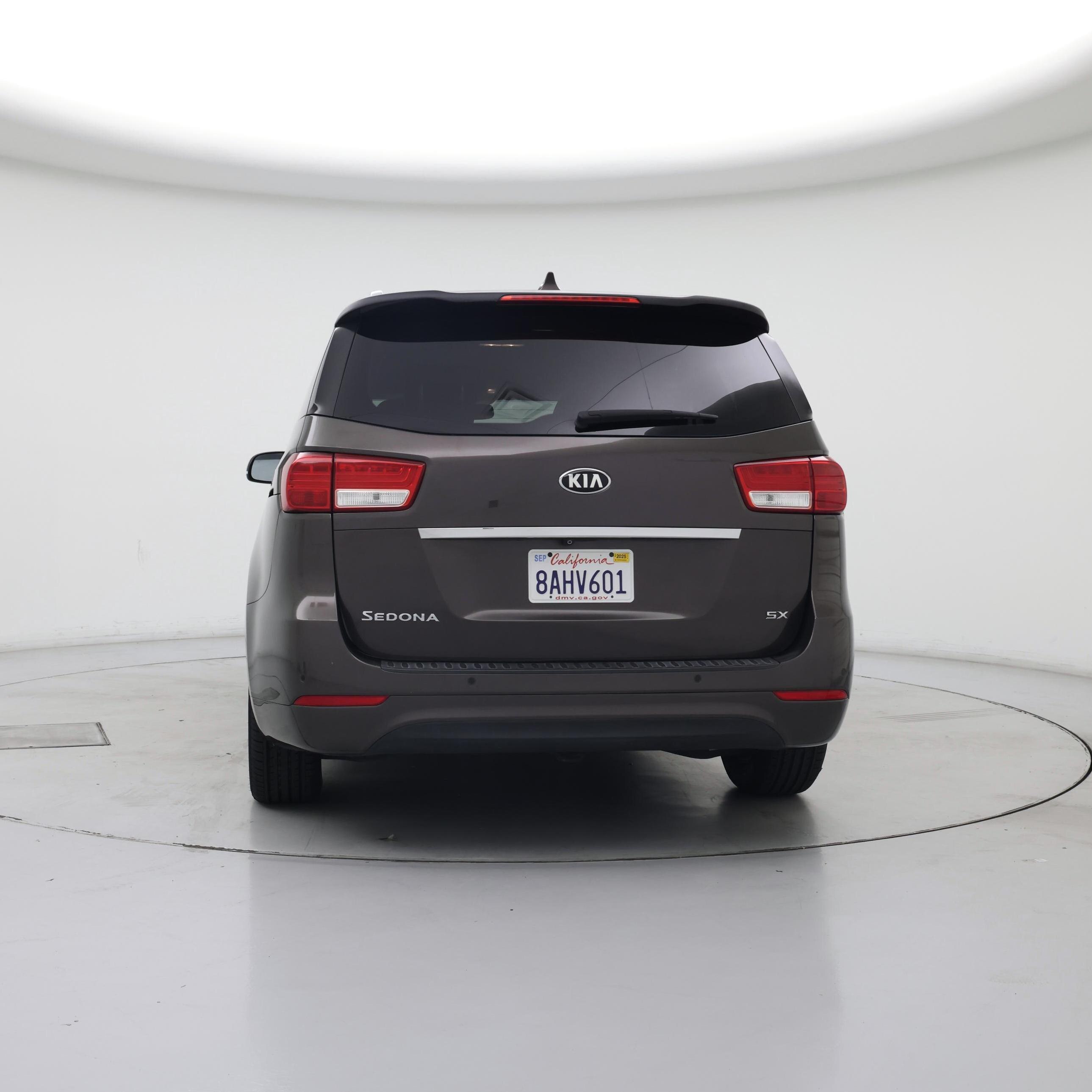 Thumbnail: 2017 Kia Sedona - 6