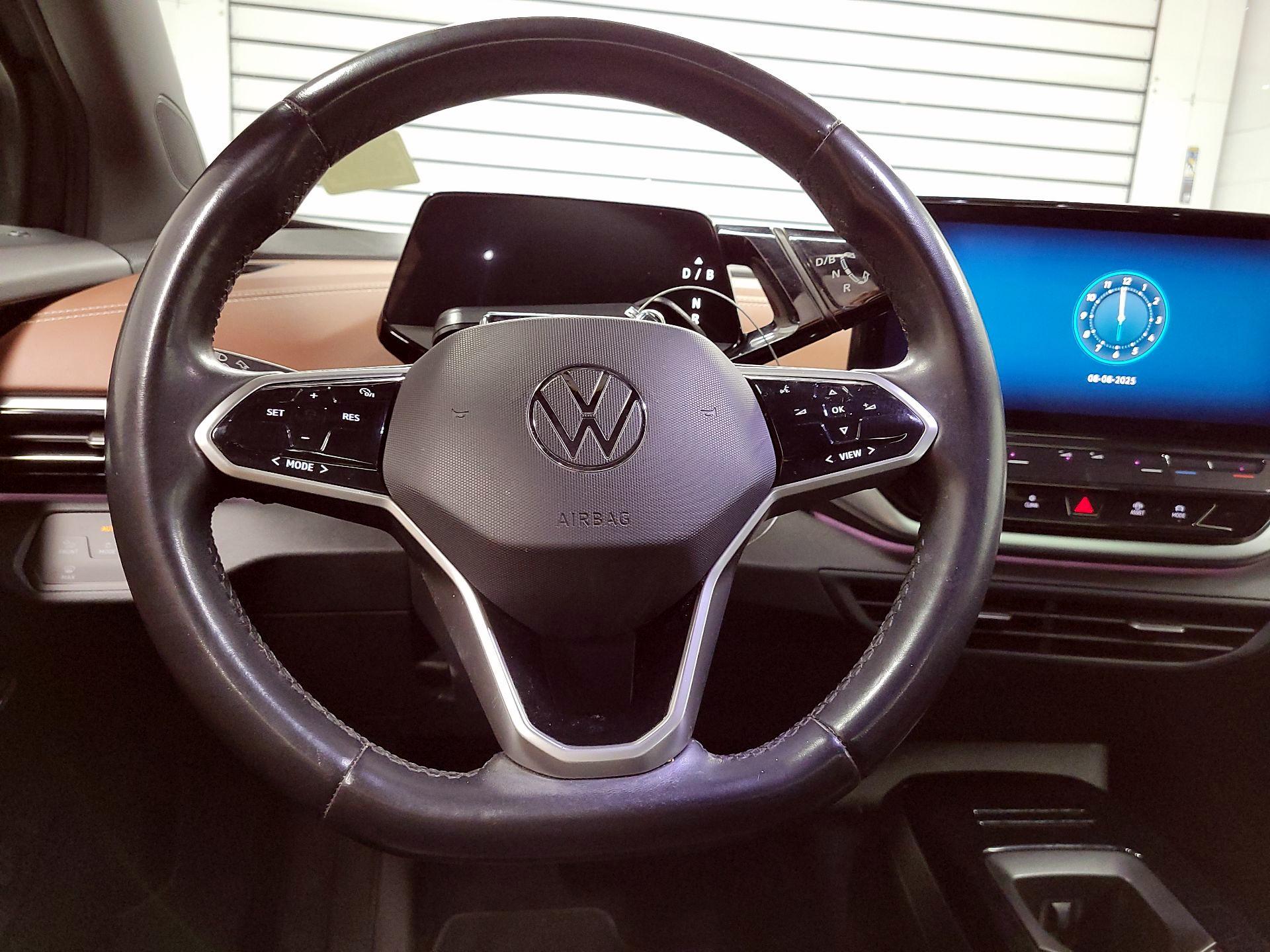 Thumbnail: 2021 Volkswagen ID.4 - 10