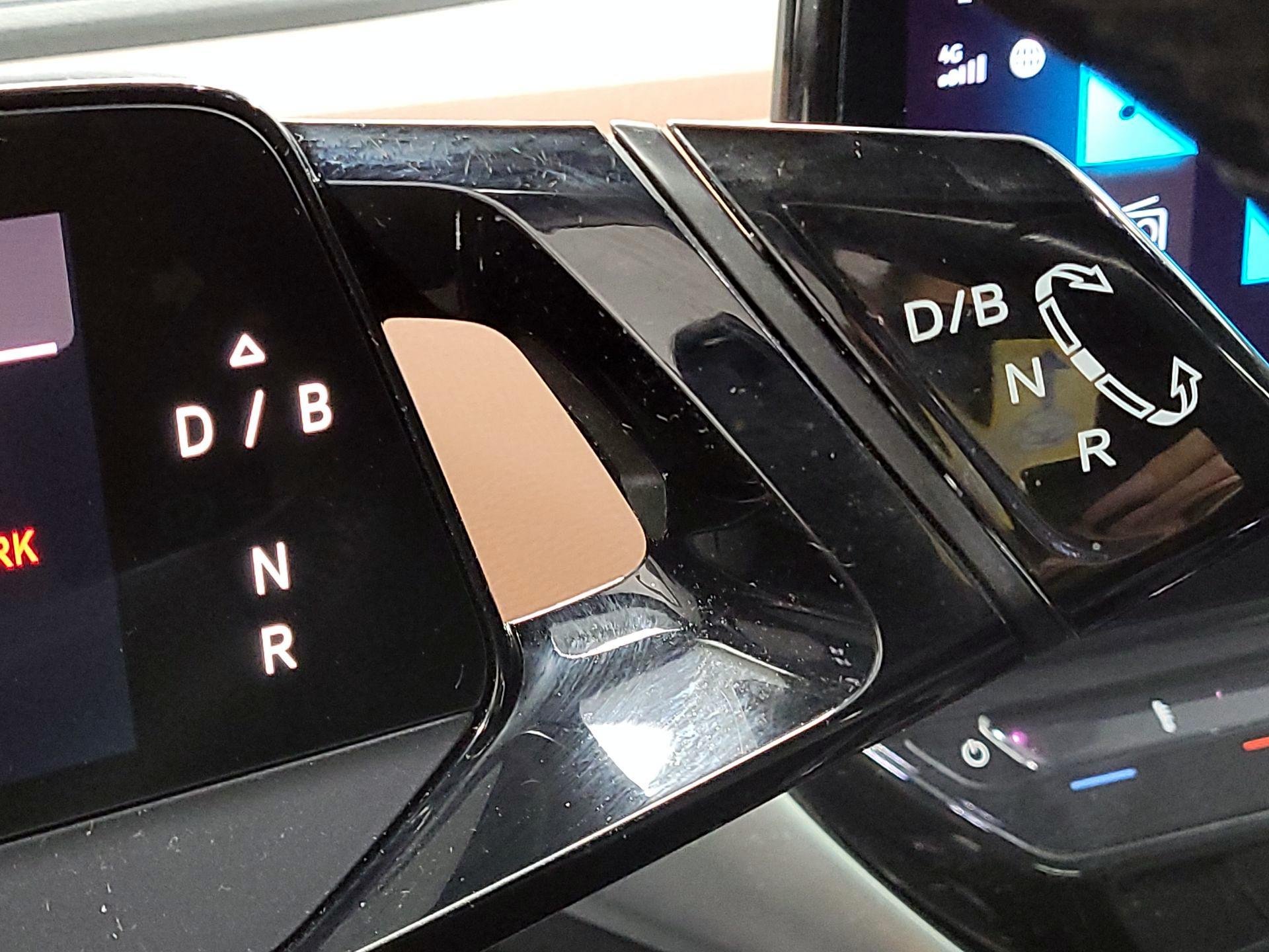 Thumbnail: 2021 Volkswagen ID.4 - 17