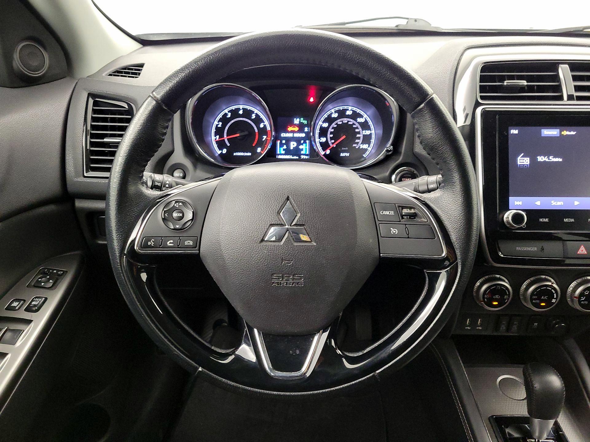 Thumbnail: 2021 Mitsubishi Outlander Sport - 10