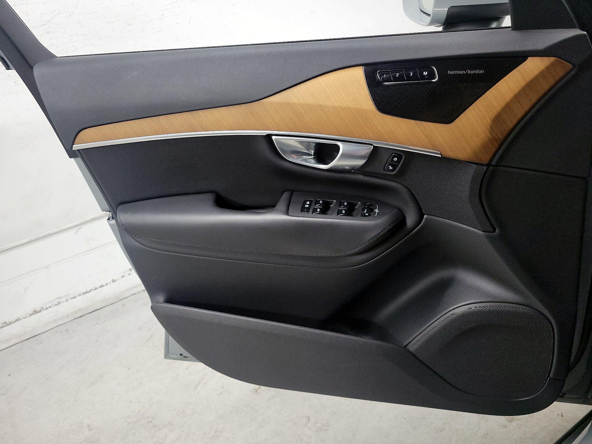 Thumbnail: 2024 Volvo XC90 - 12
