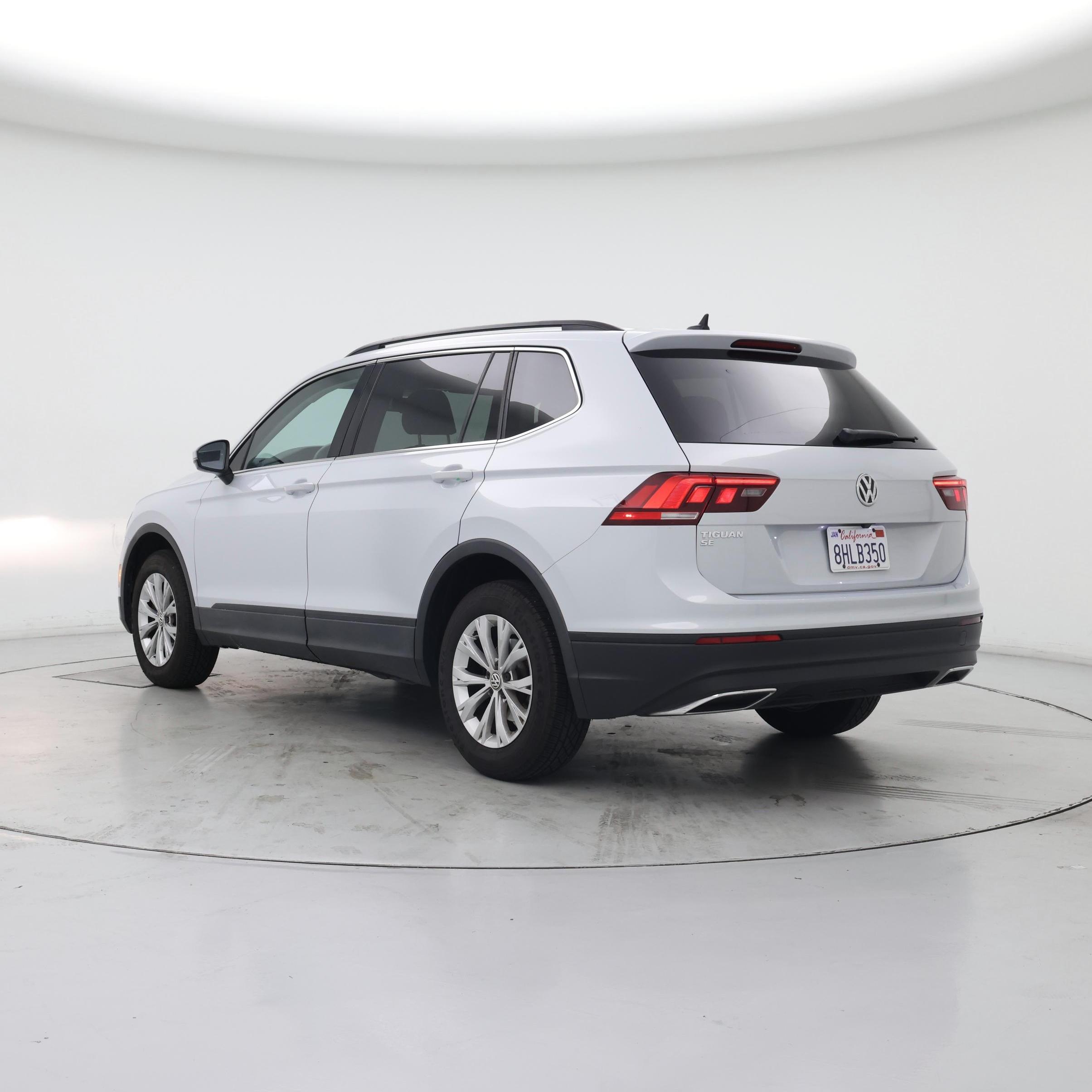 Thumbnail: 2019 Volkswagen Tiguan - 2