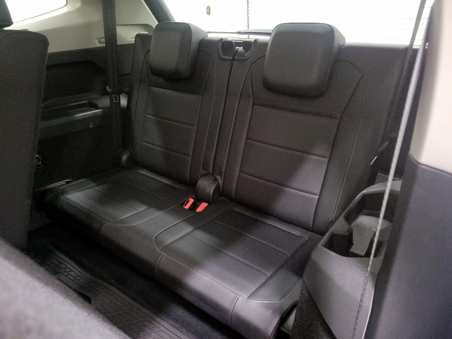 Thumbnail: 2019 Volkswagen Tiguan - 20
