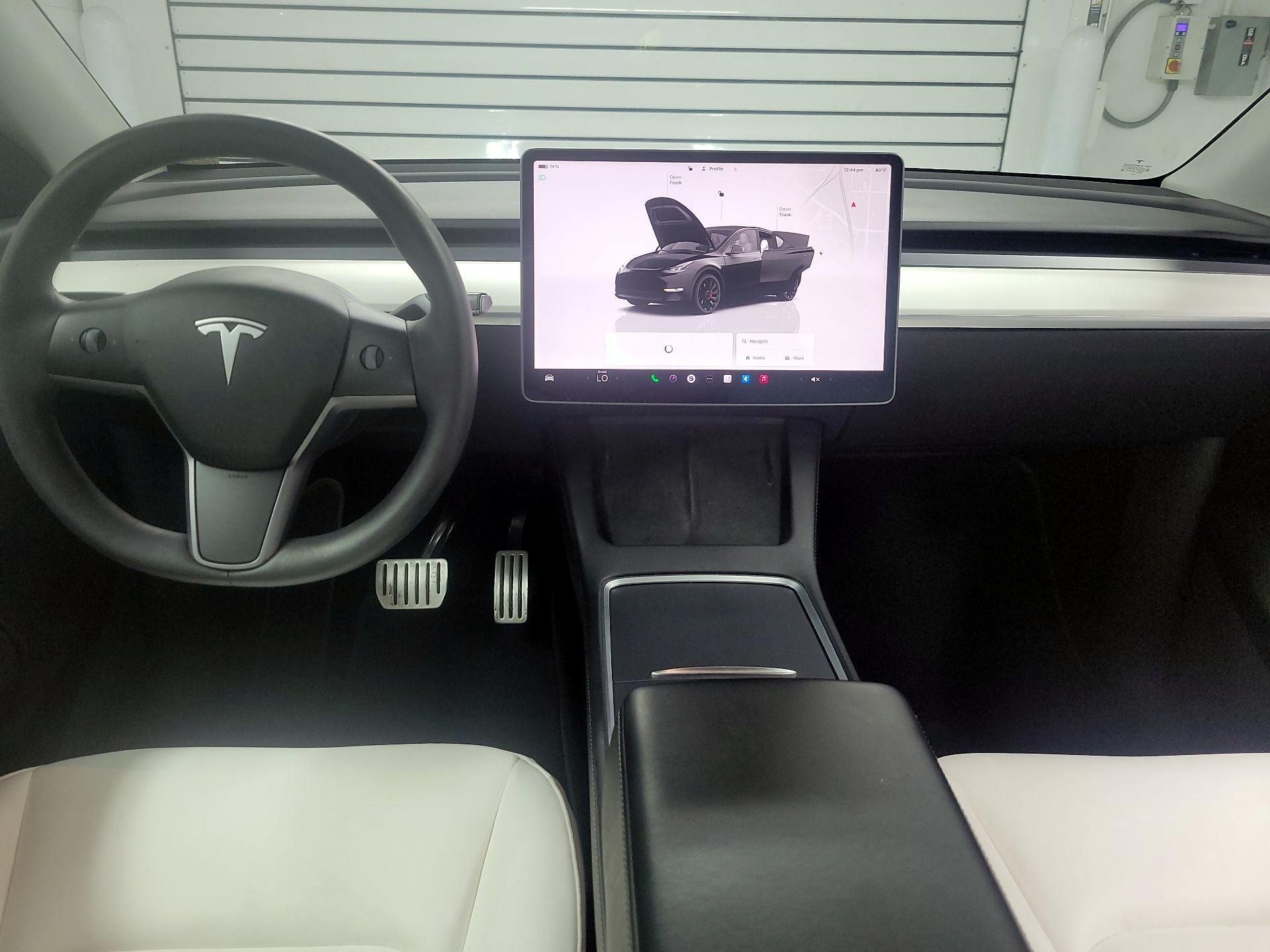 Thumbnail: 2022 Tesla Model Y - 9