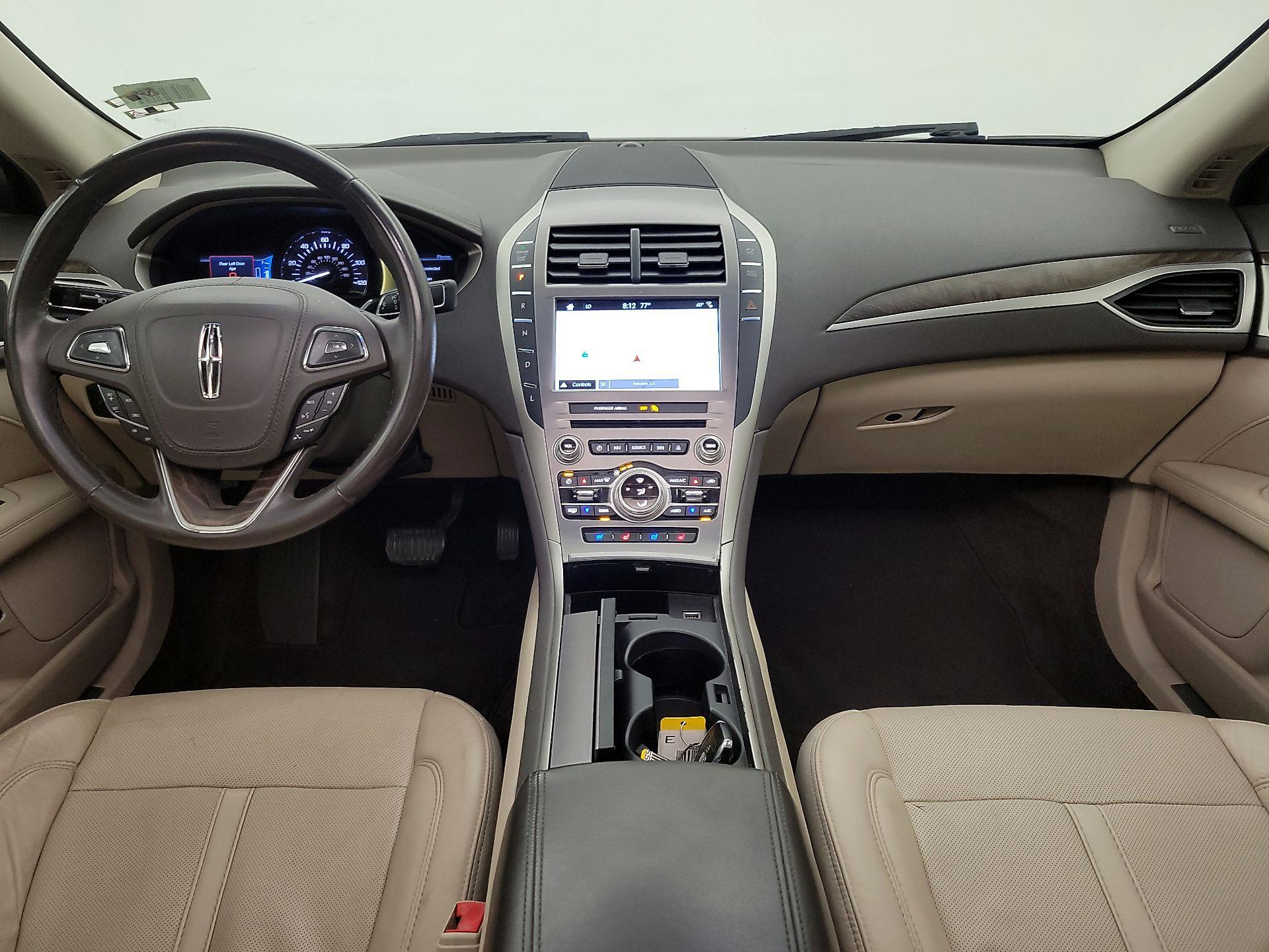 Thumbnail: 2017 Lincoln MKZ - 9