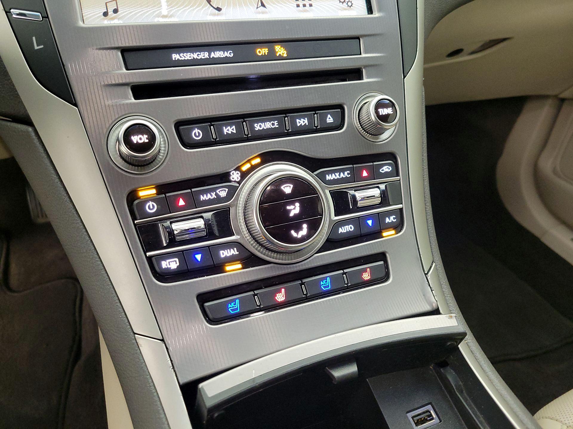 Thumbnail: 2017 Lincoln MKZ - 17