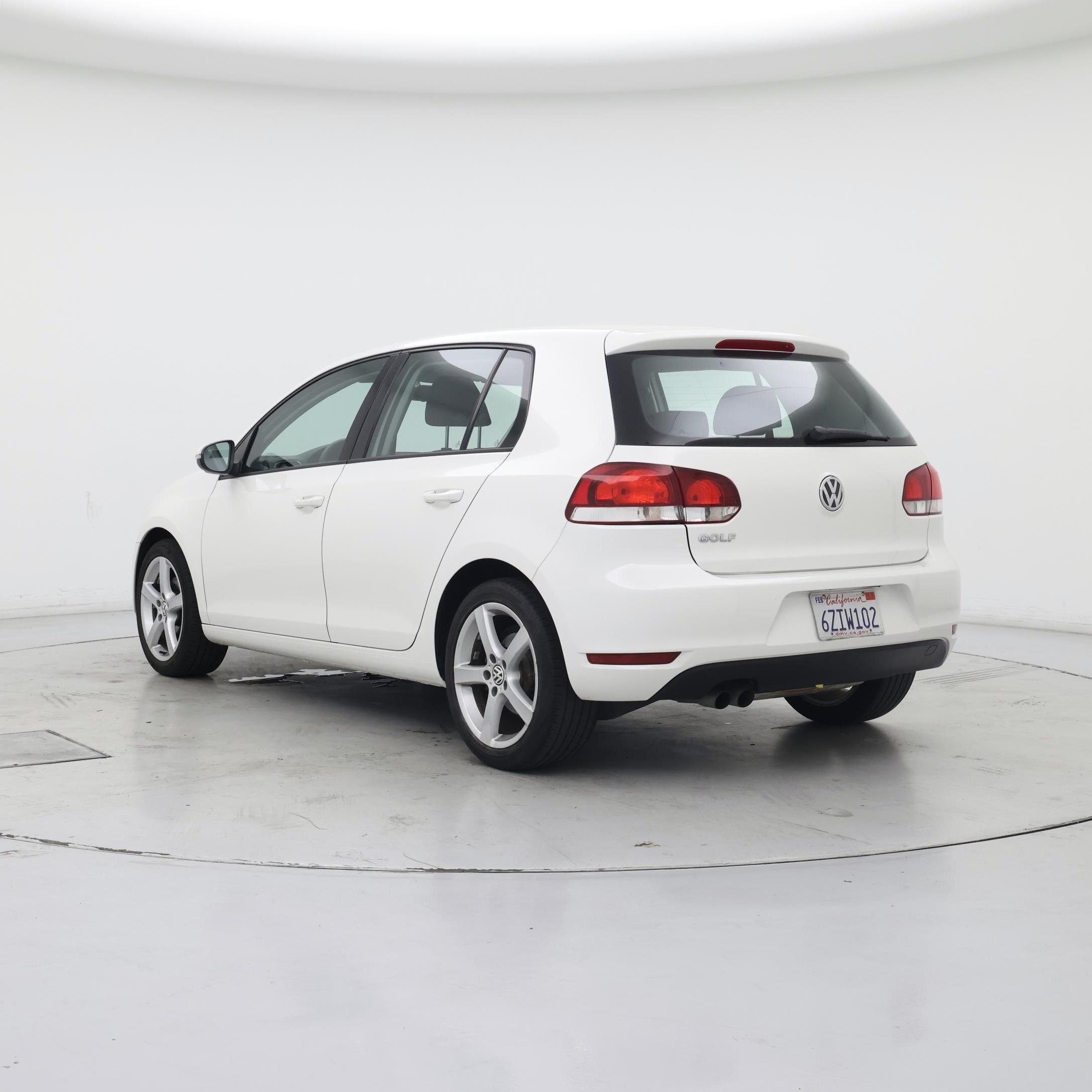 Thumbnail: 2013 Volkswagen Golf - 2