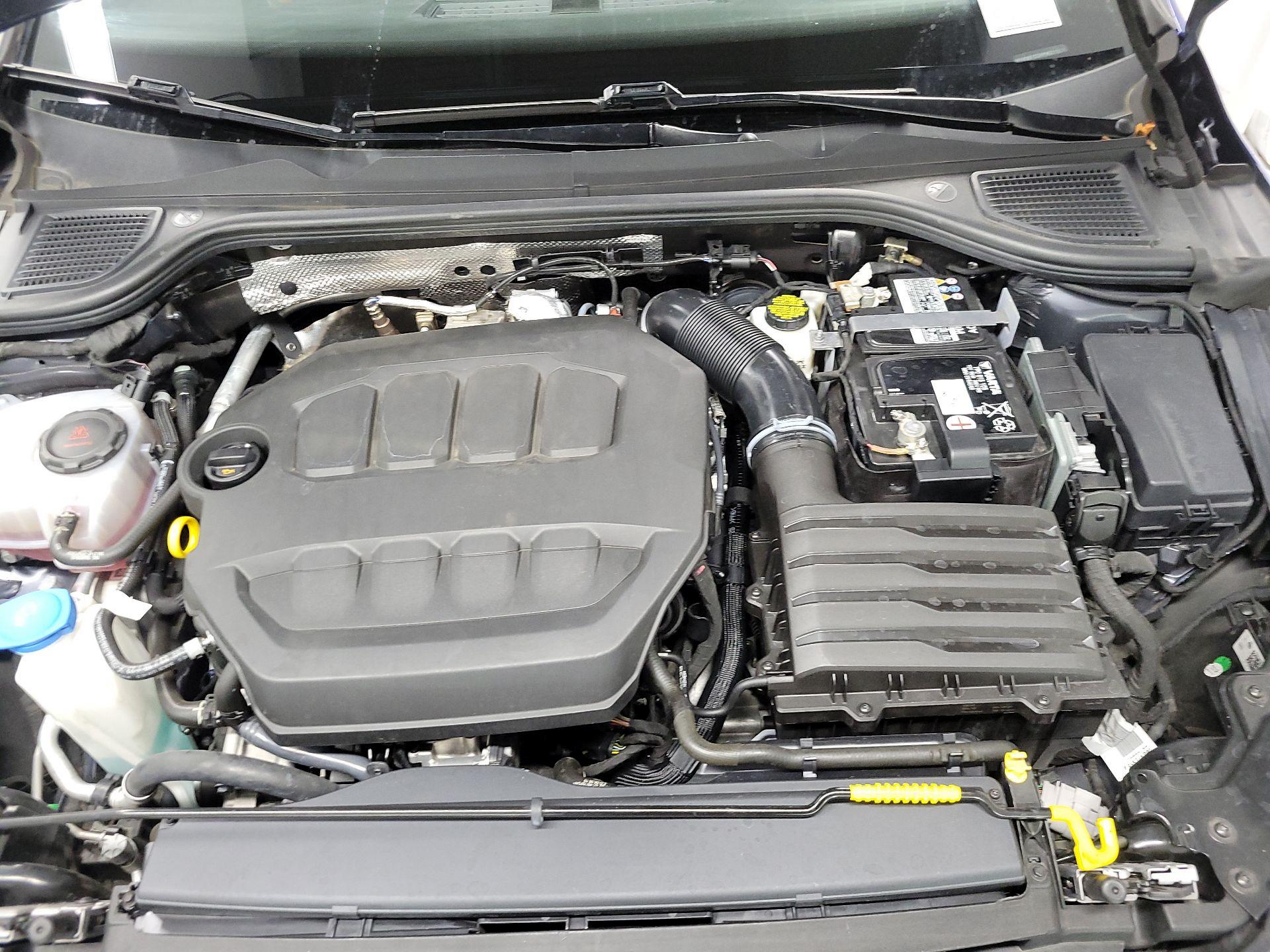 Thumbnail: 2023 Volkswagen Golf - 19