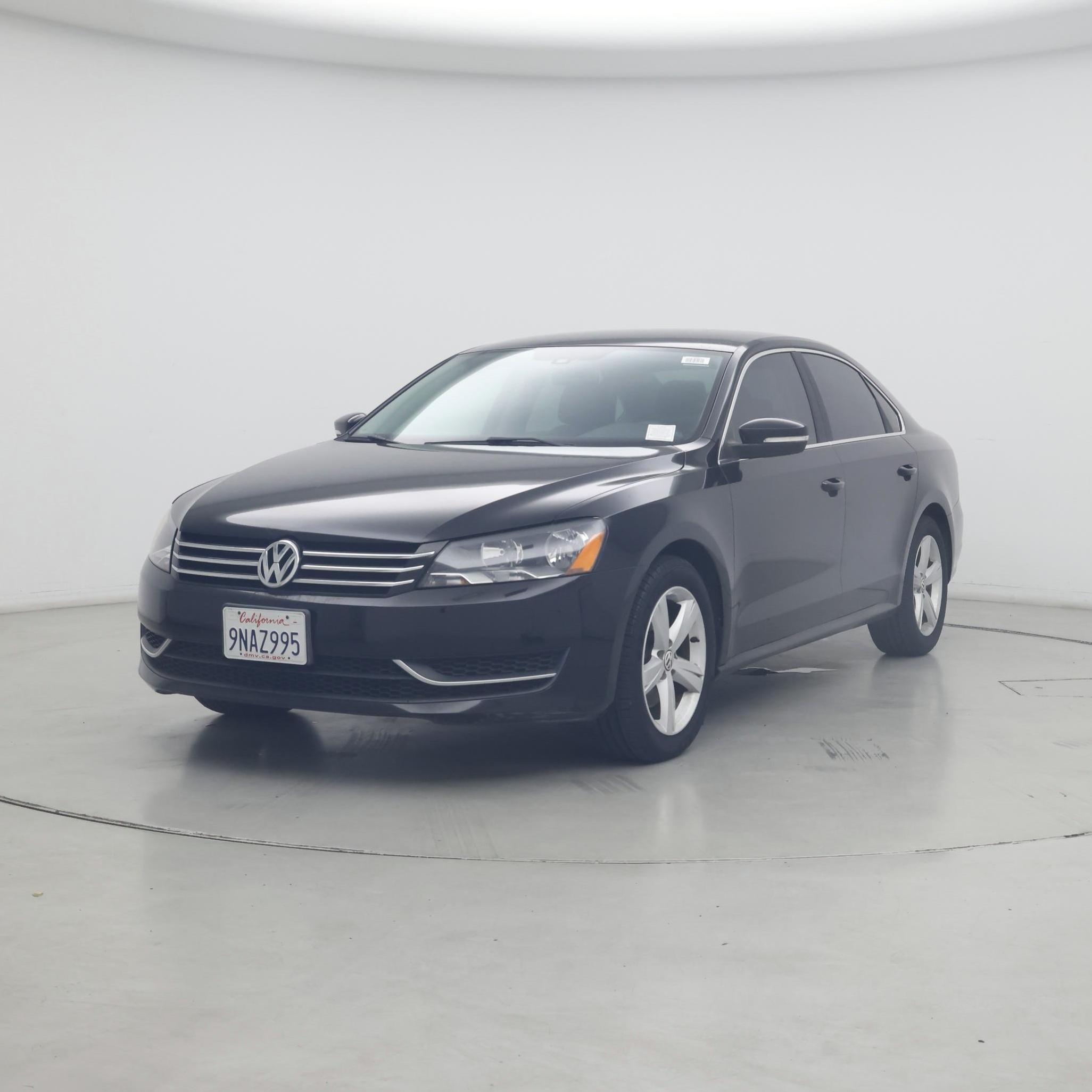 Thumbnail: 2014 Volkswagen Passat - 4