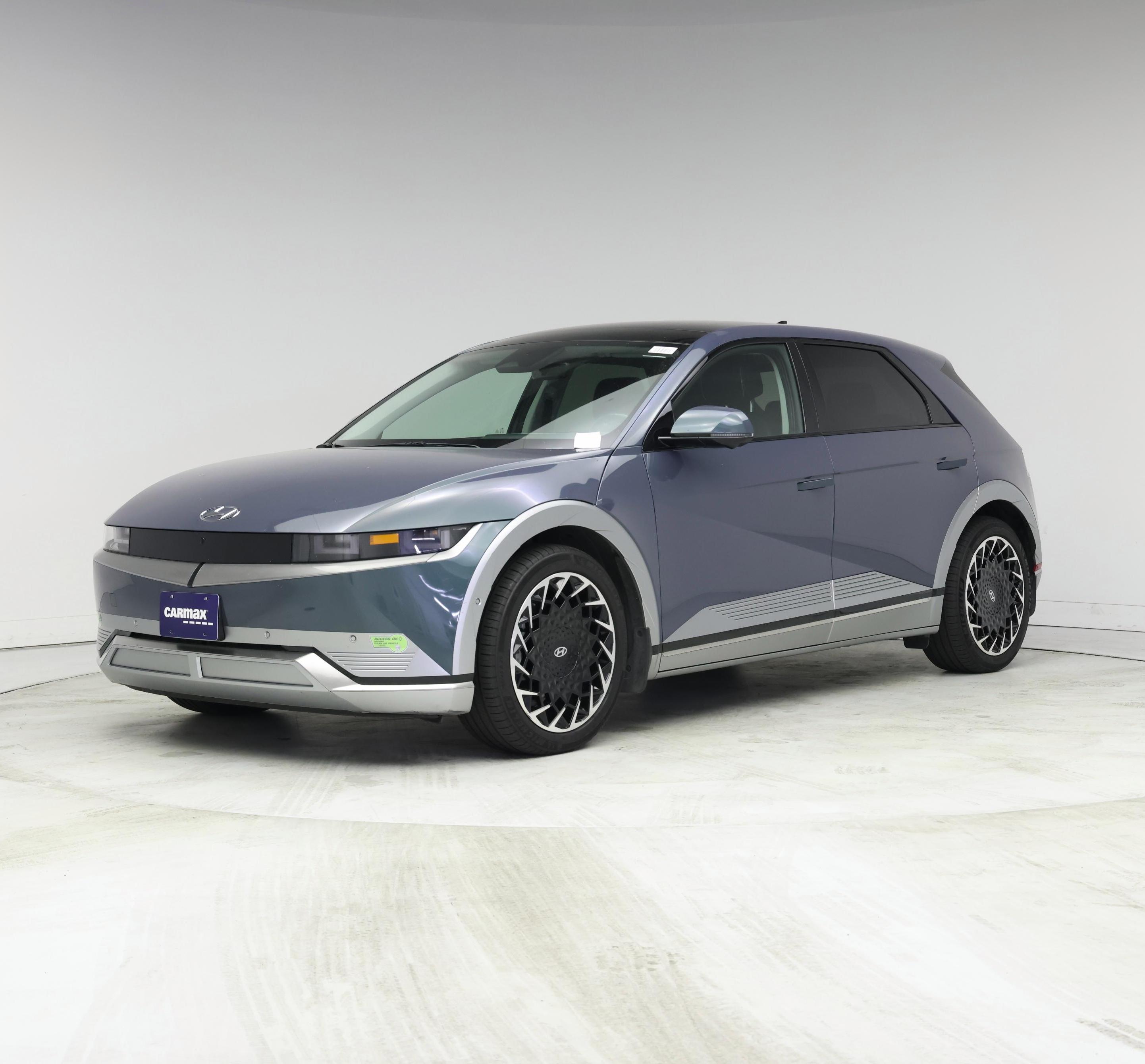 Thumbnail: 2023 Hyundai Ioniq 5 - 4