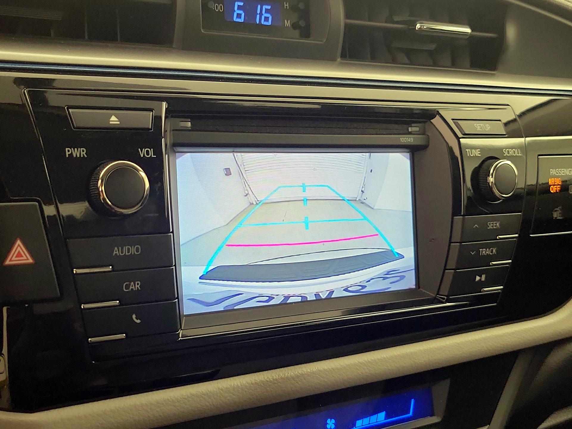 Thumbnail: 2015 Toyota Corolla - 14
