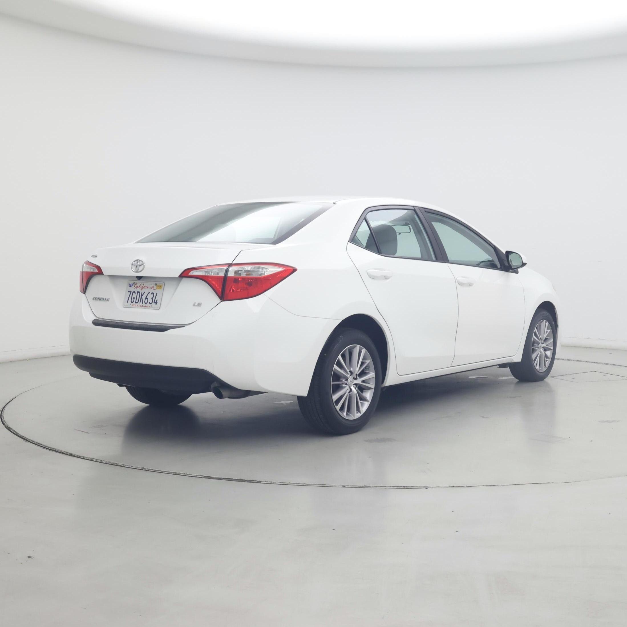 Thumbnail: 2015 Toyota Corolla - 8