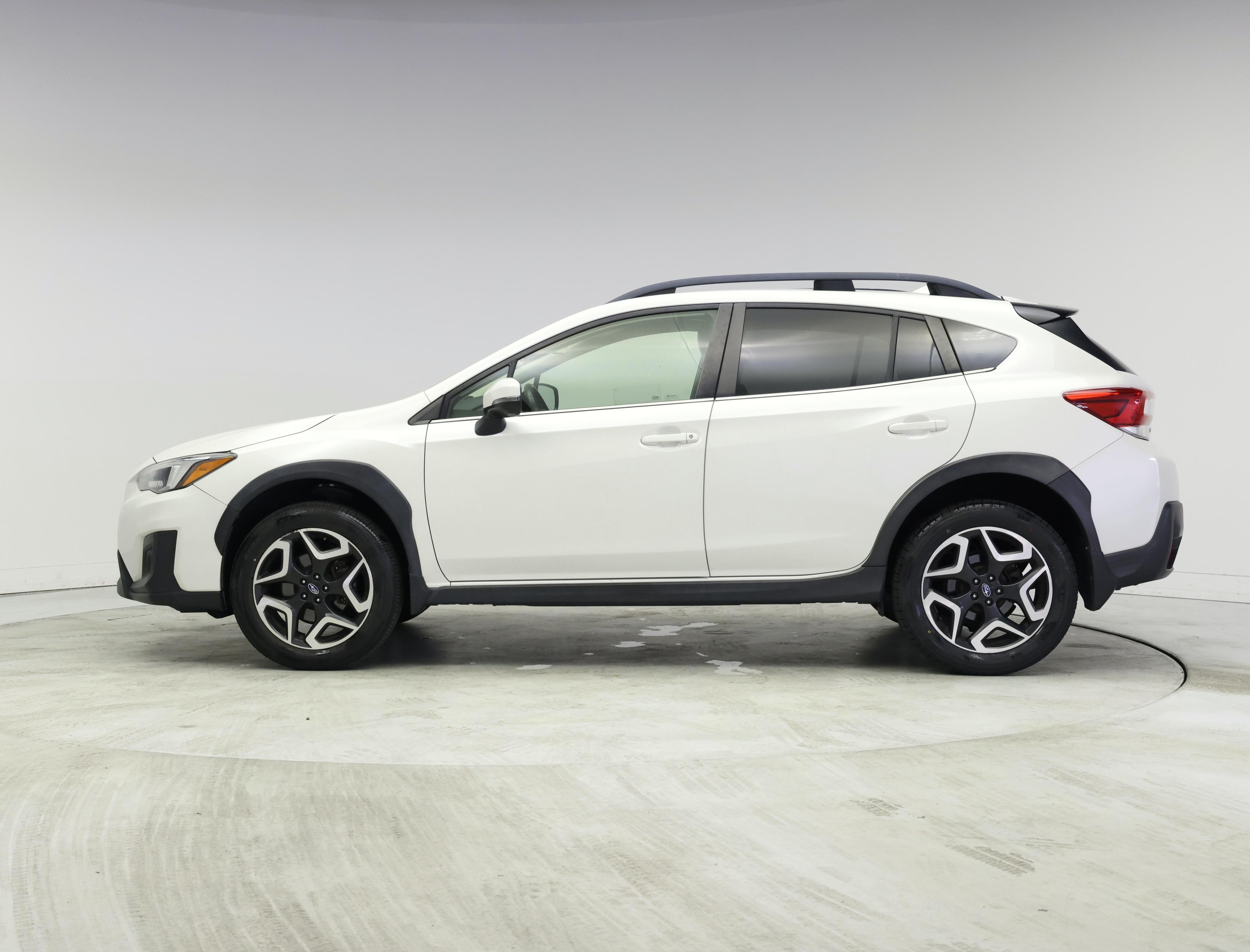 Thumbnail: 2019 Subaru Crosstrek - 3