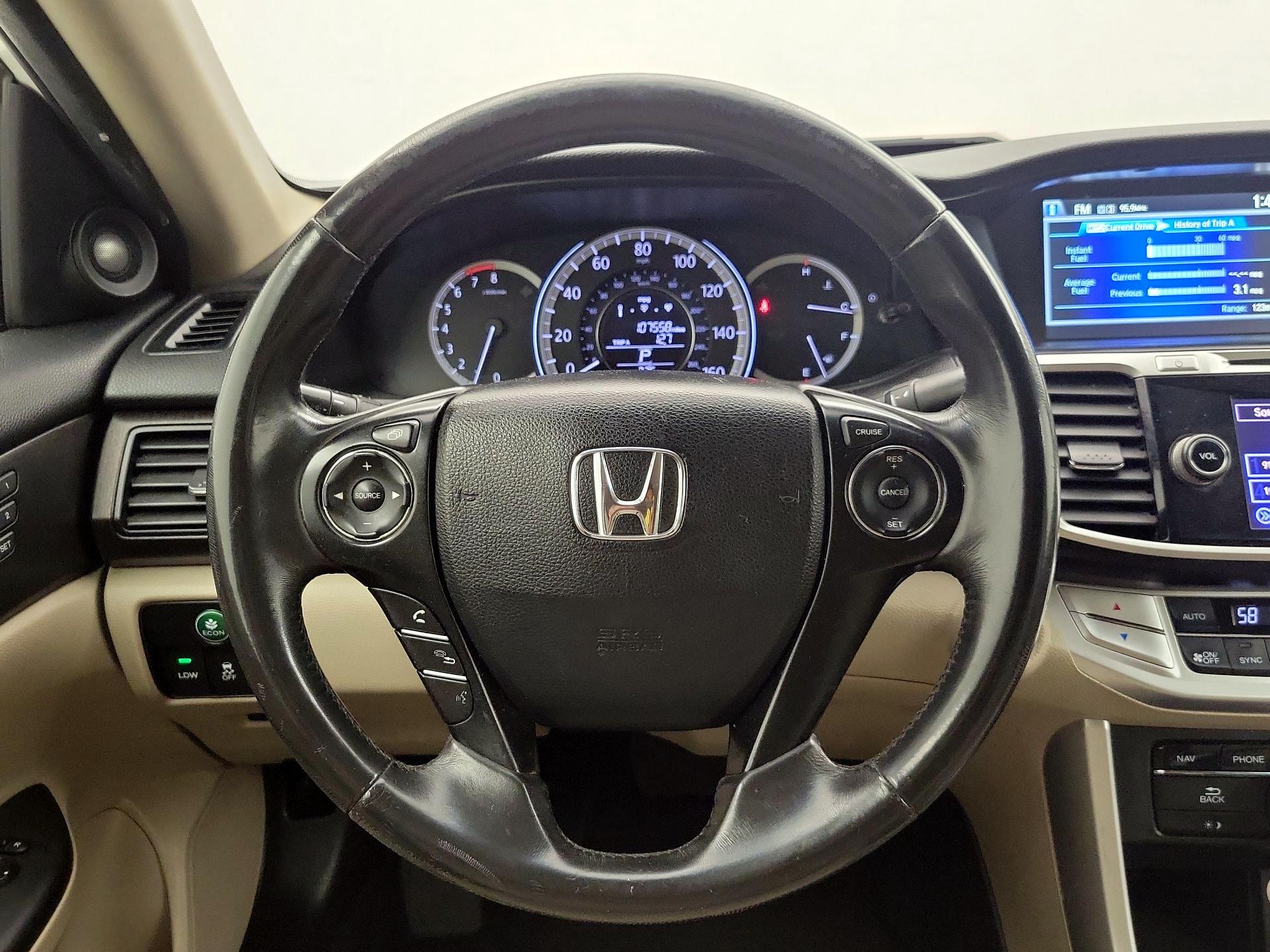 Thumbnail: 2015 Honda Accord - 10