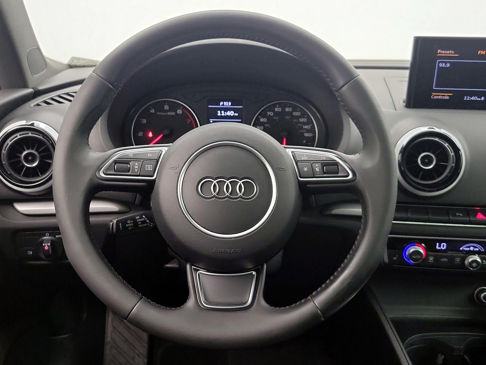 Thumbnail: 2016 Audi A3 - 10