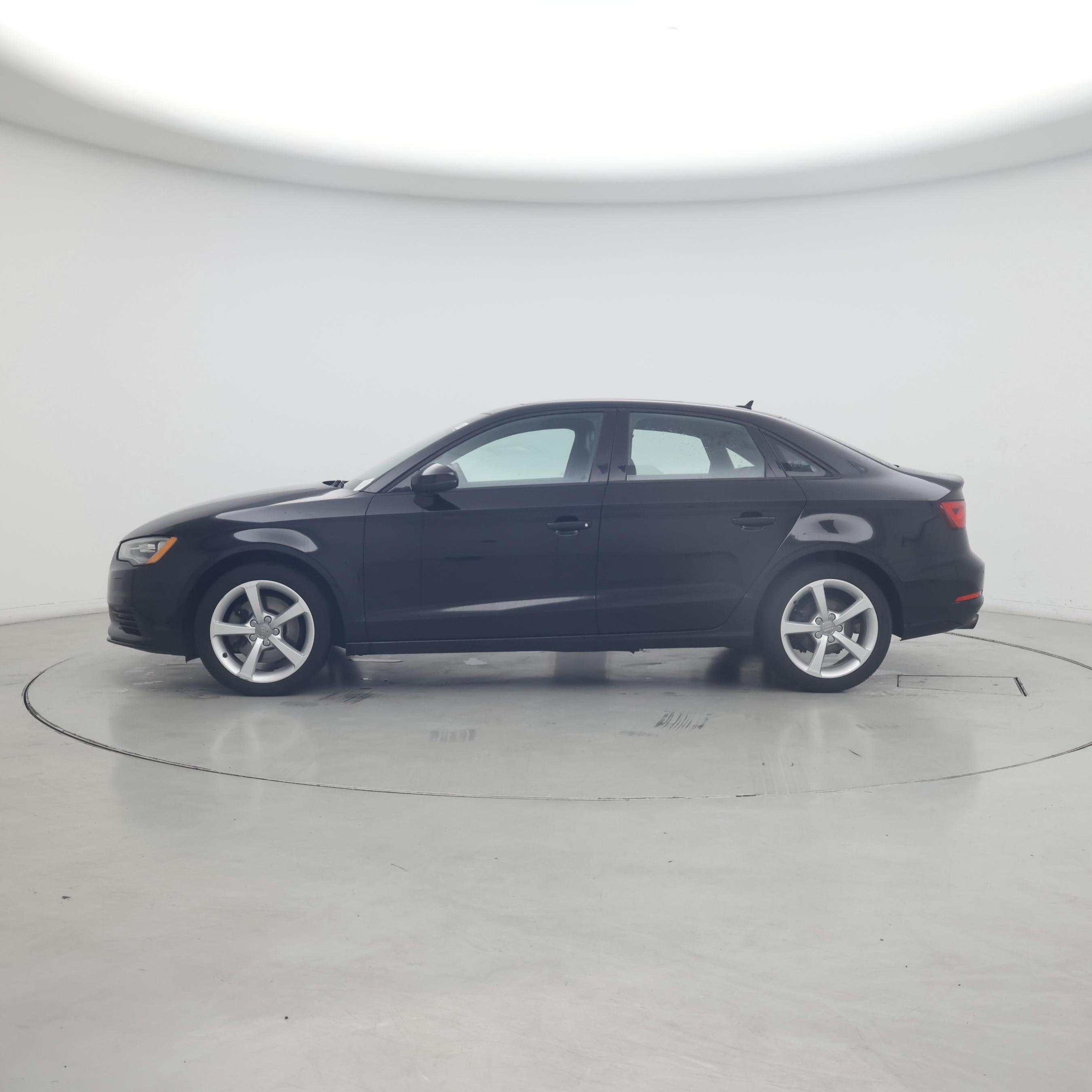 Thumbnail: 2016 Audi A3 - 3