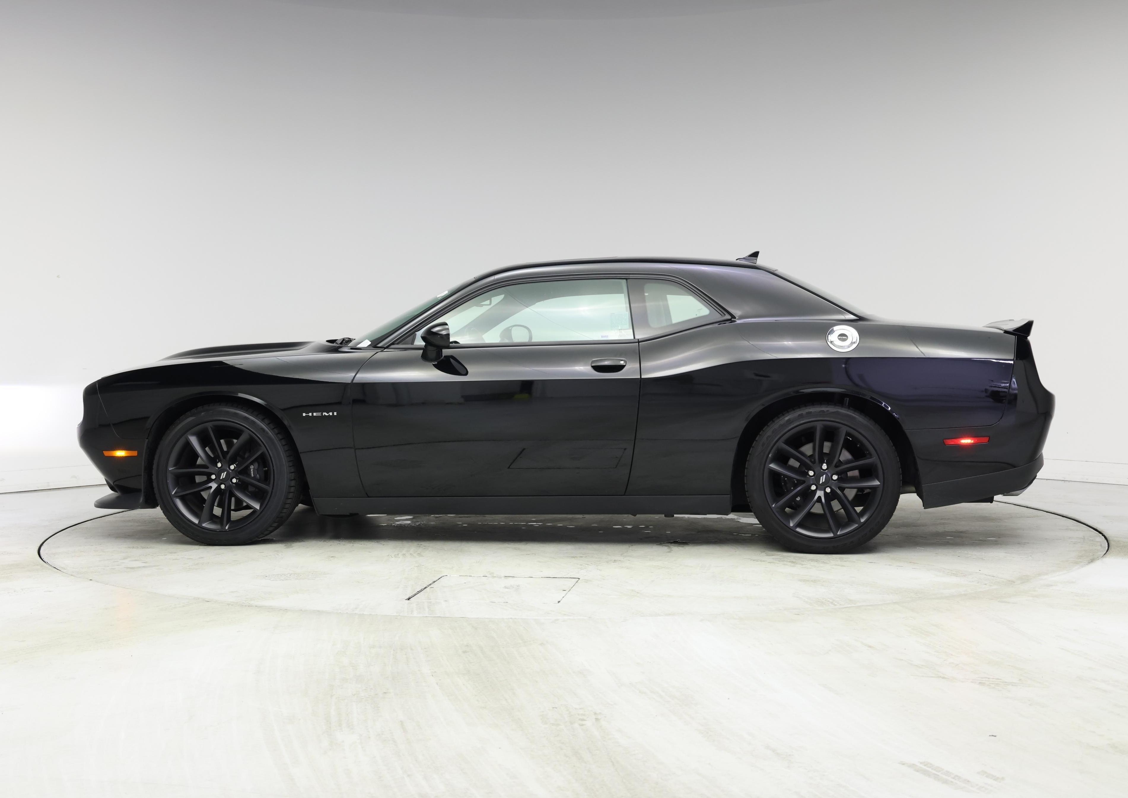 Thumbnail: 2021 Dodge Challenger - 3