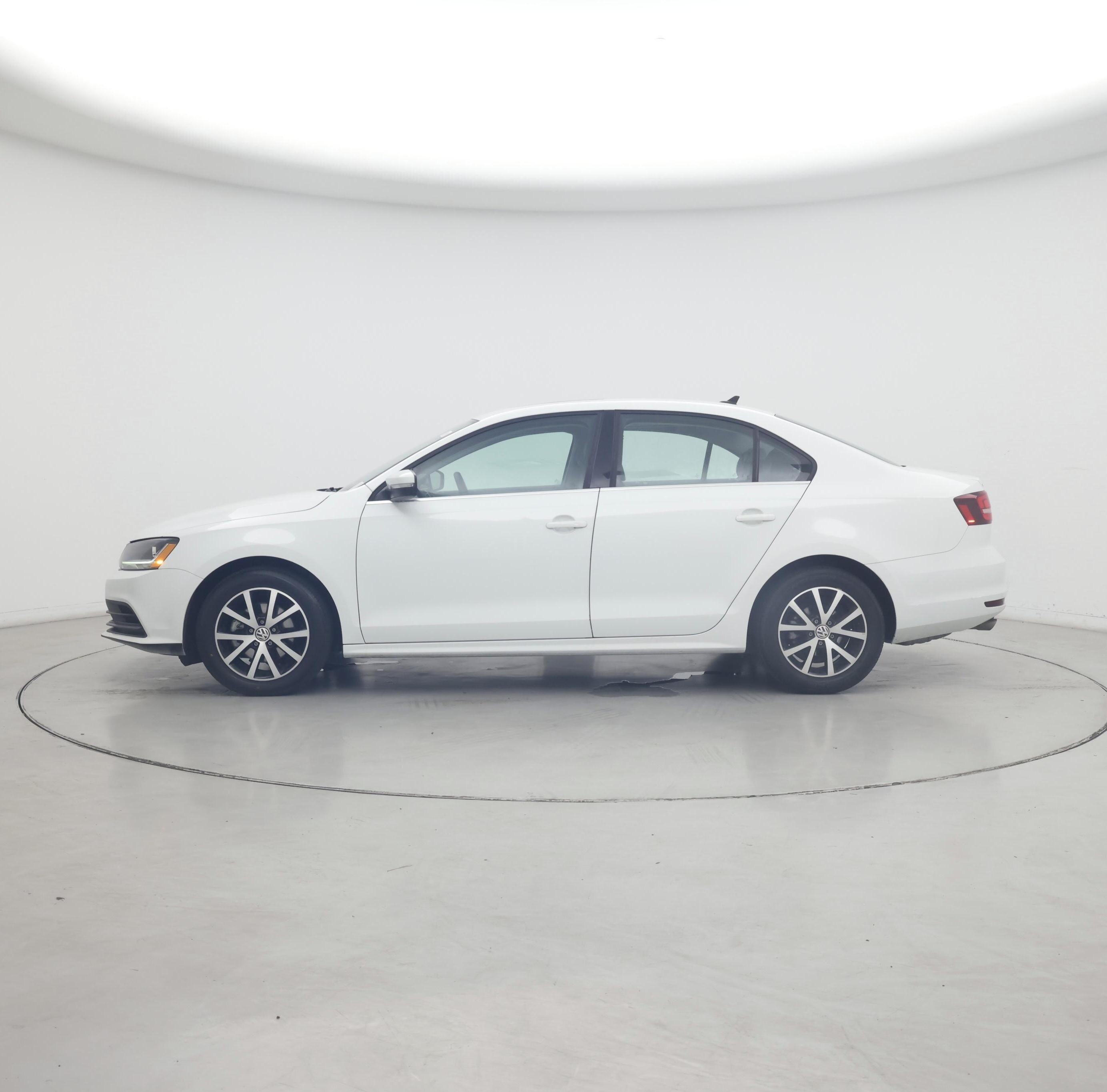 Thumbnail: 2017 Volkswagen Jetta - 3