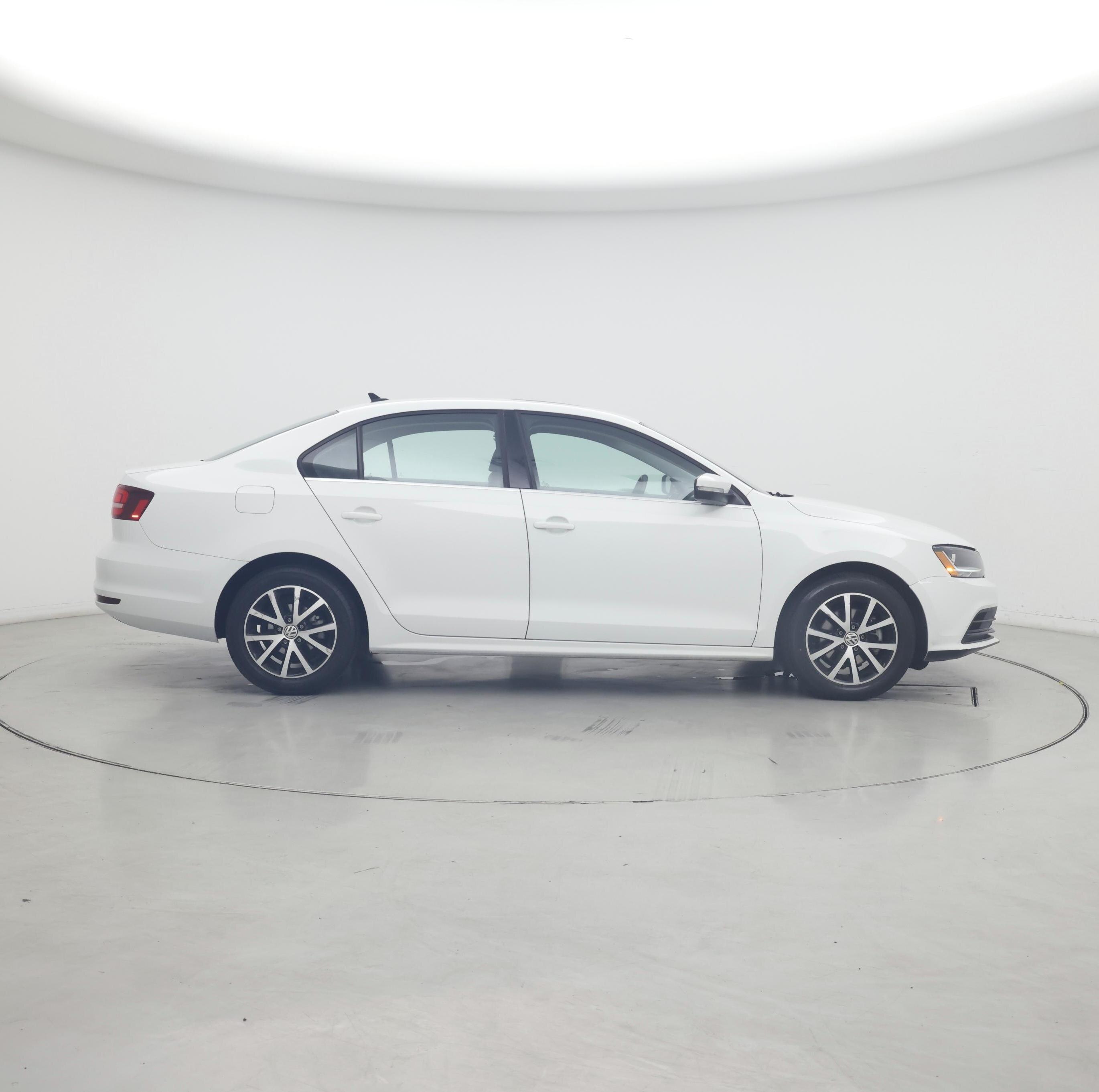 Thumbnail: 2017 Volkswagen Jetta - 7