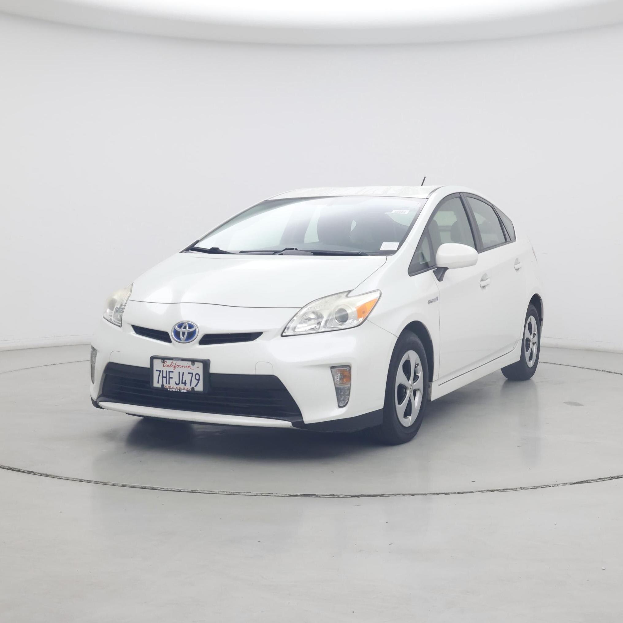 Thumbnail: 2014 Toyota Prius - 4
