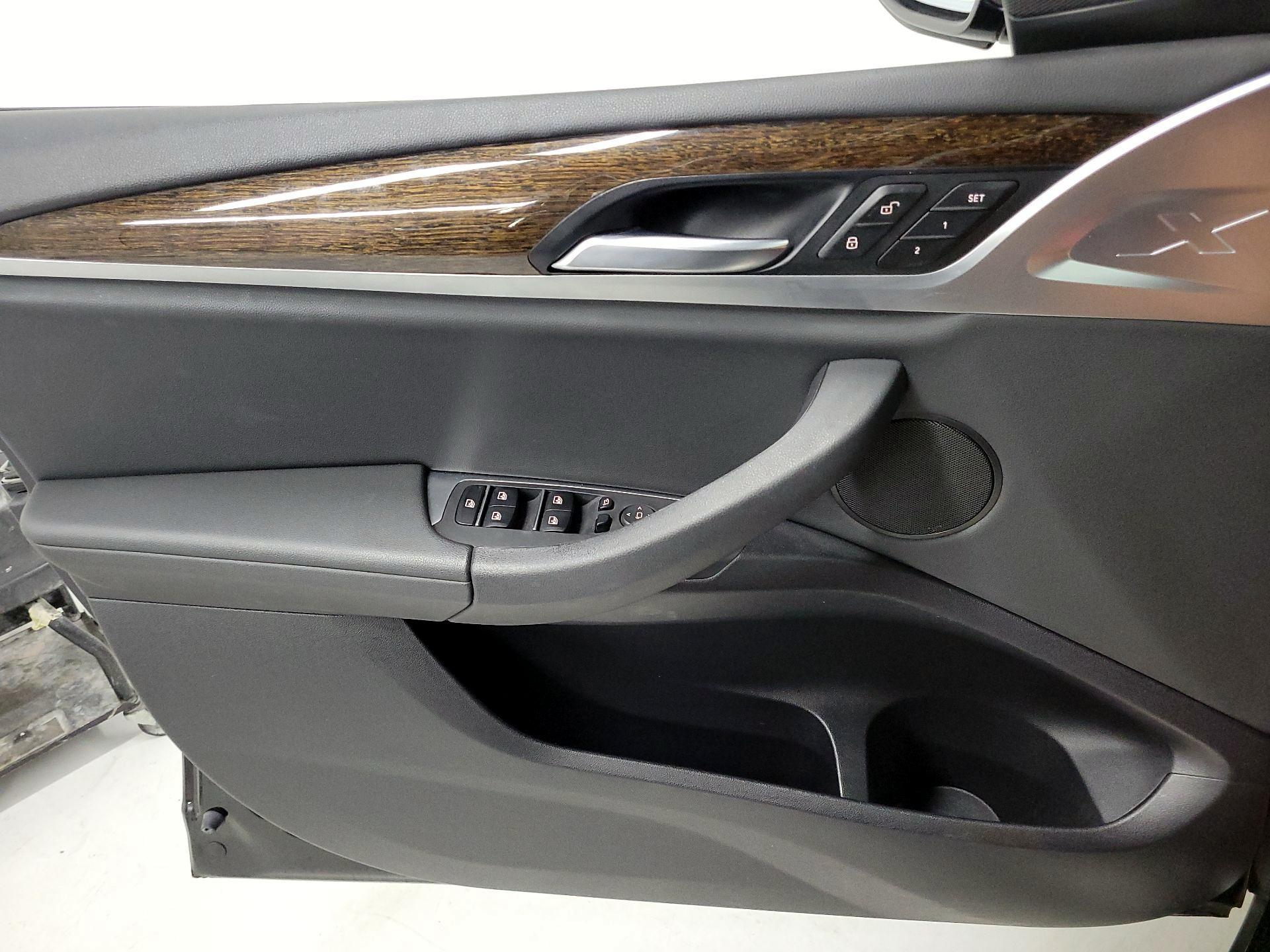 Thumbnail: 2019 BMW X3 - 12