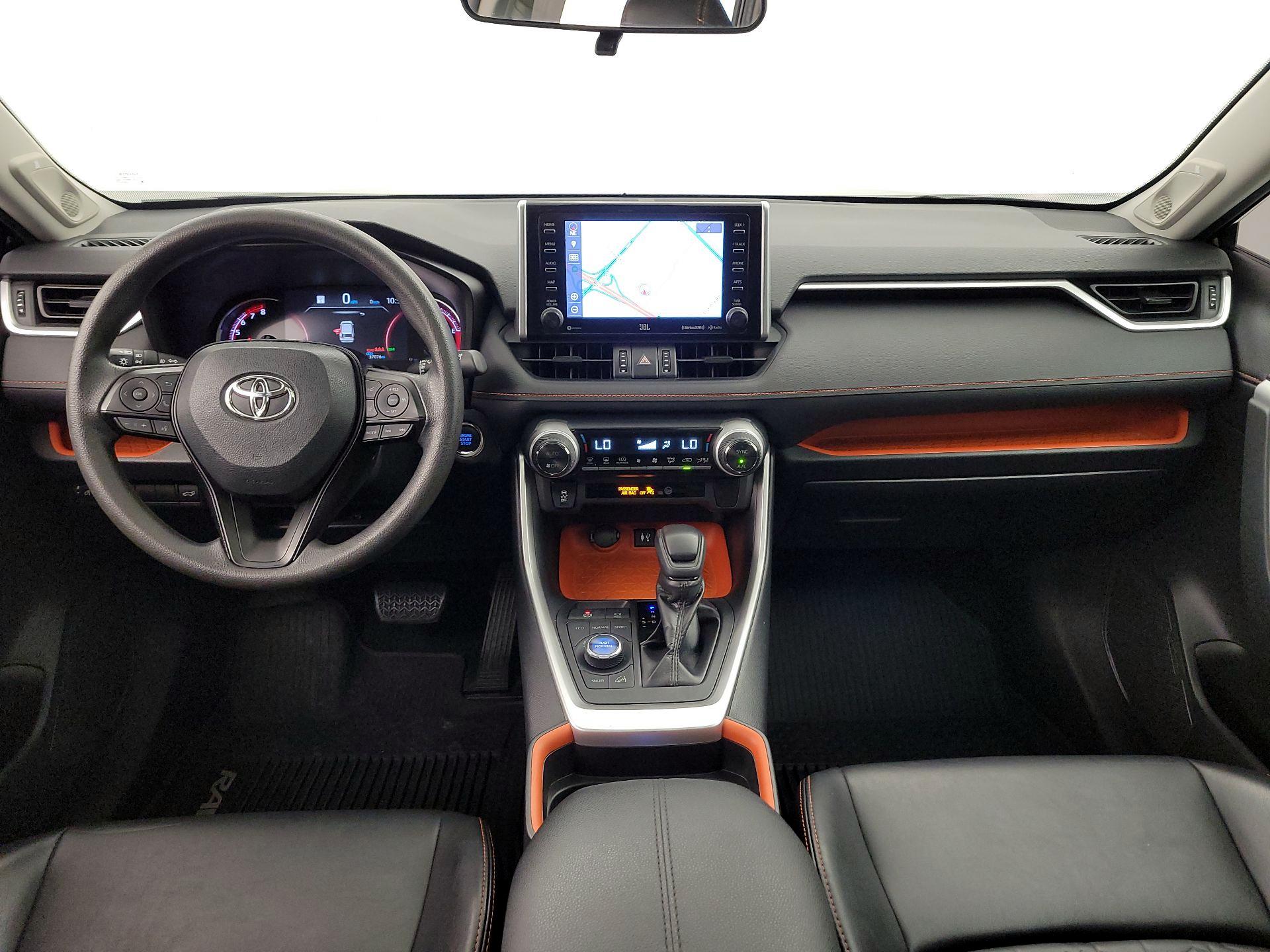 Thumbnail: 2019 Toyota RAV4 - 9