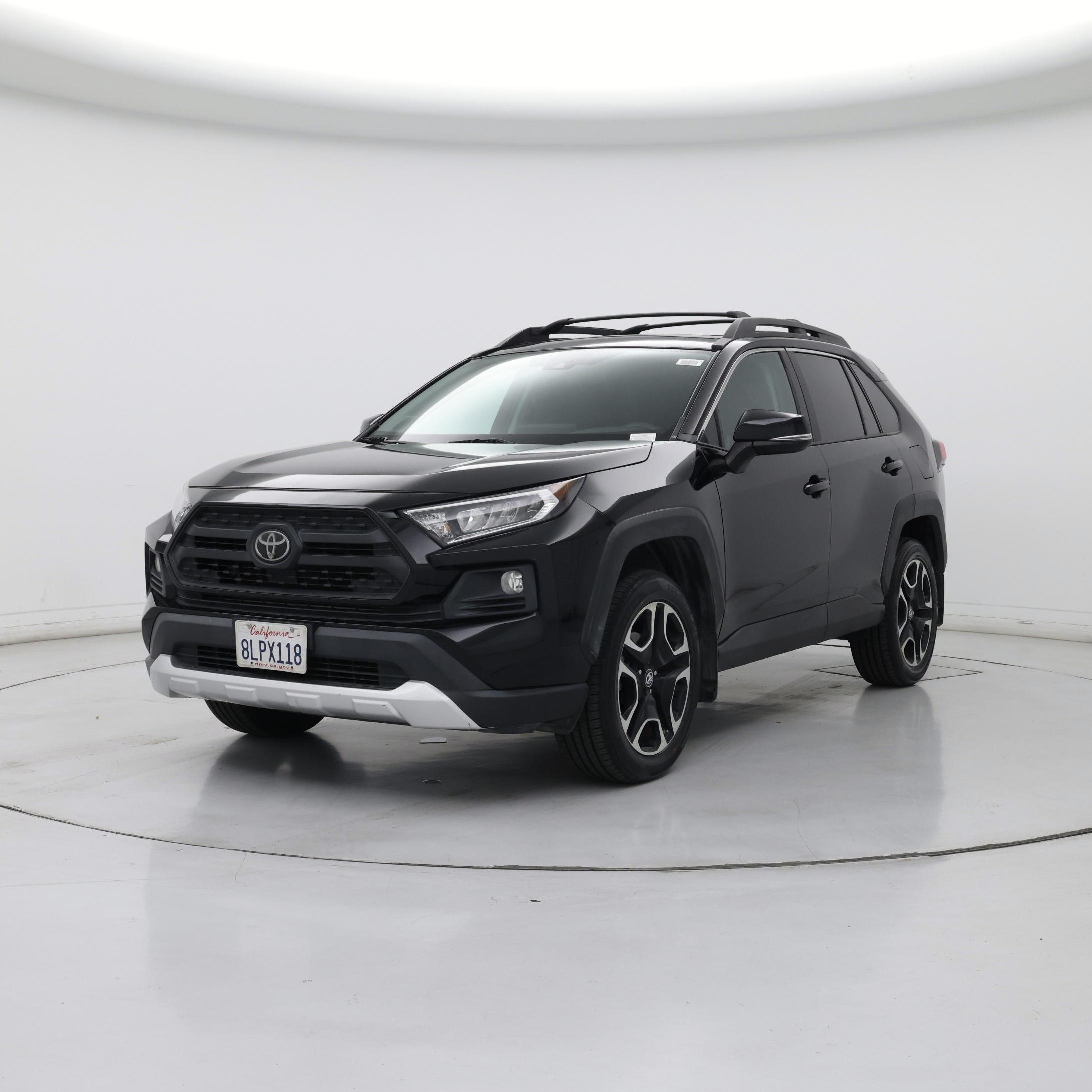 Thumbnail: 2019 Toyota RAV4 - 4